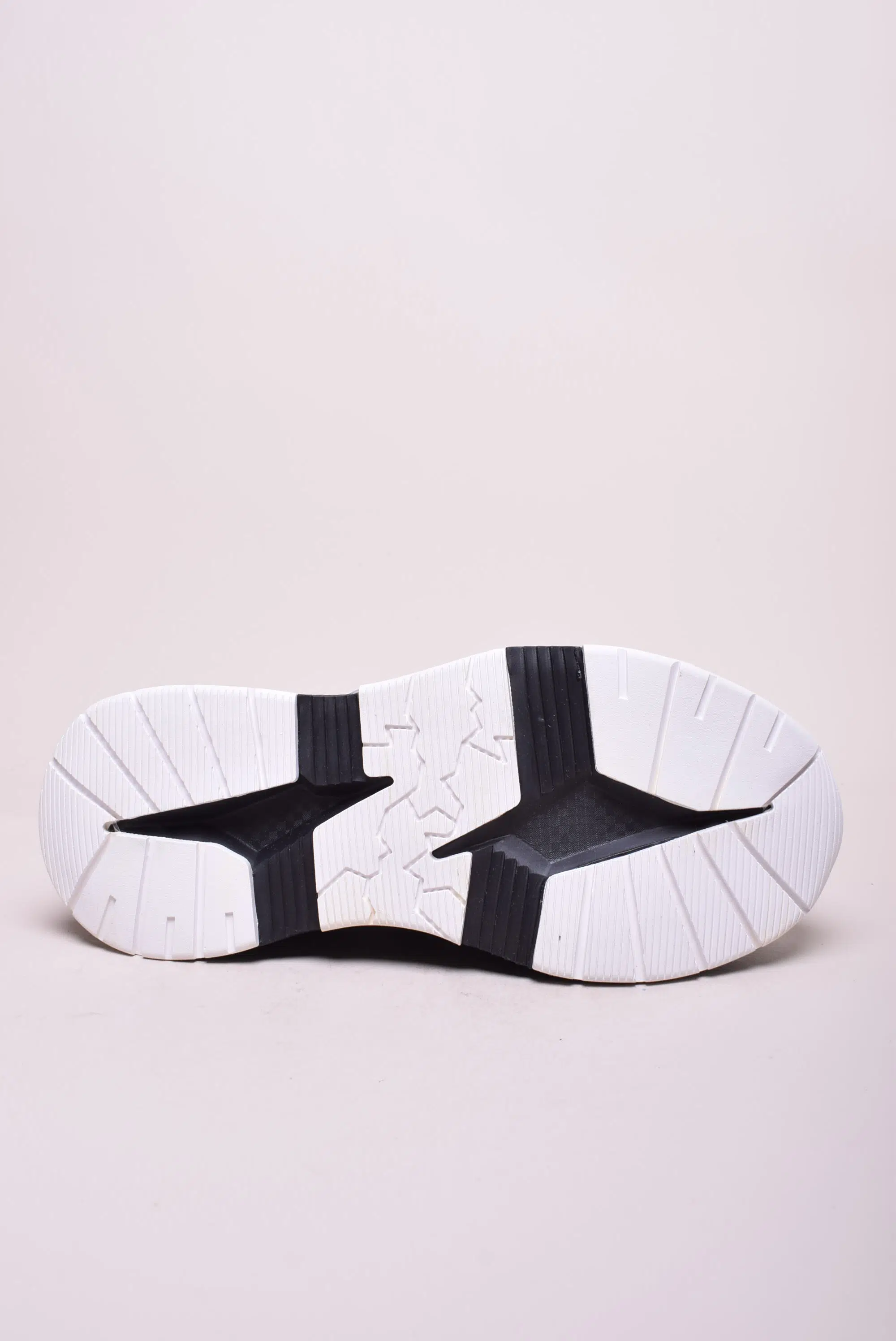 Sneakers barbati Buffalo [1]