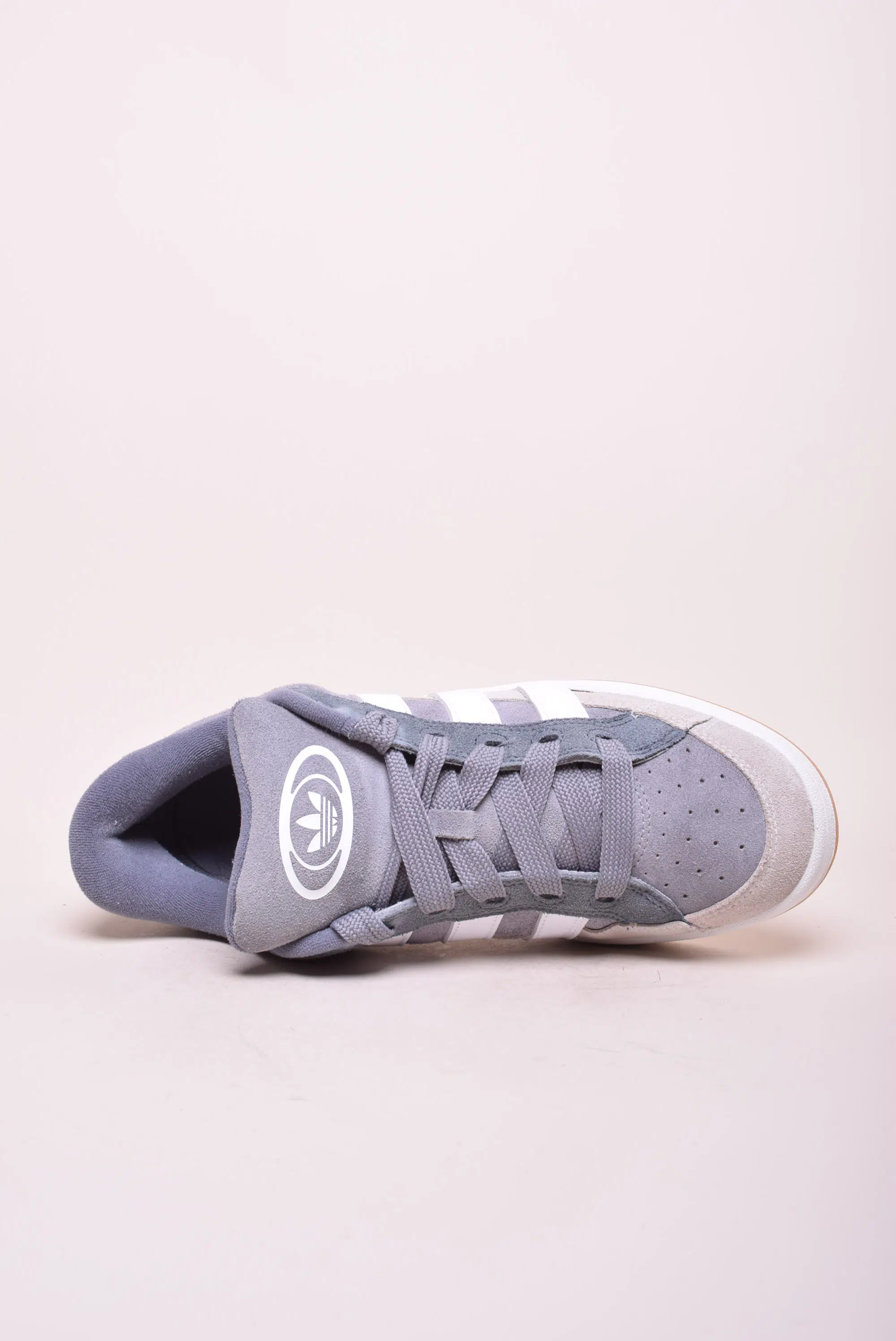 Sneakers barbati Campus 00s Beta [3]