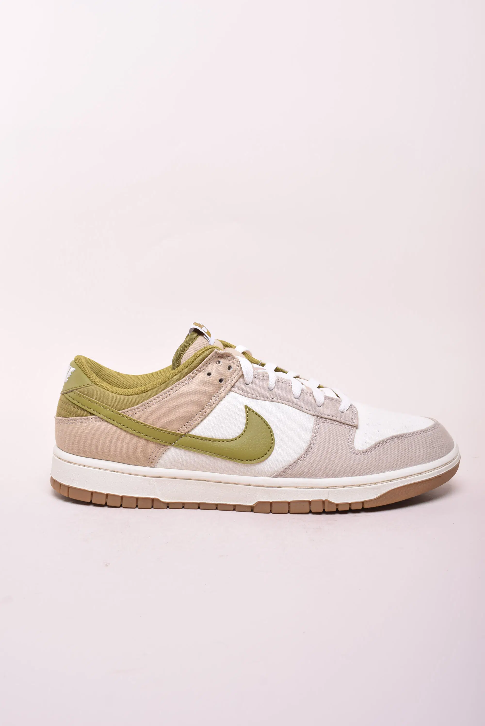 Sneakers barbati Dunk Low [0]