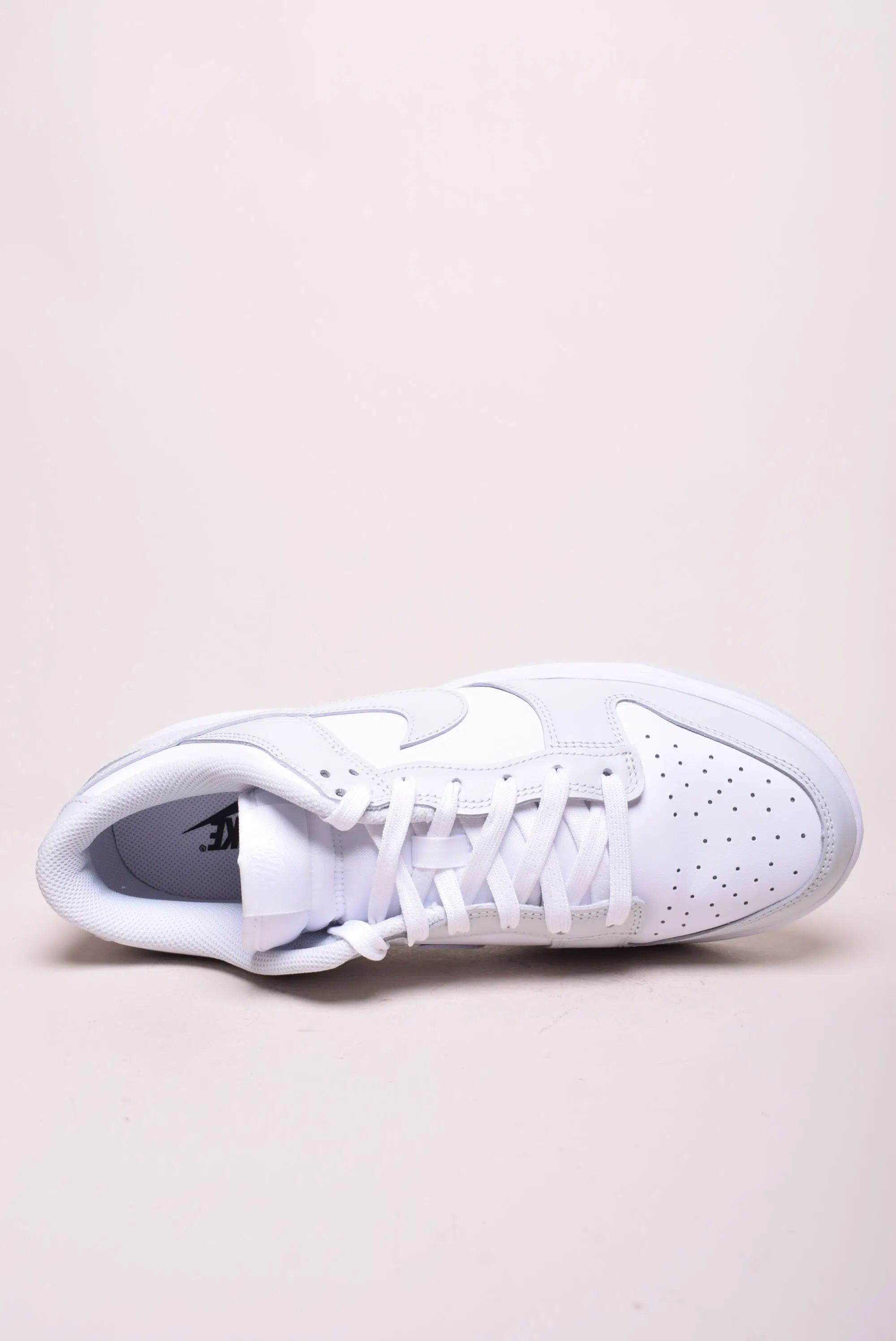 Sneakers barbati Dunk Low [3]