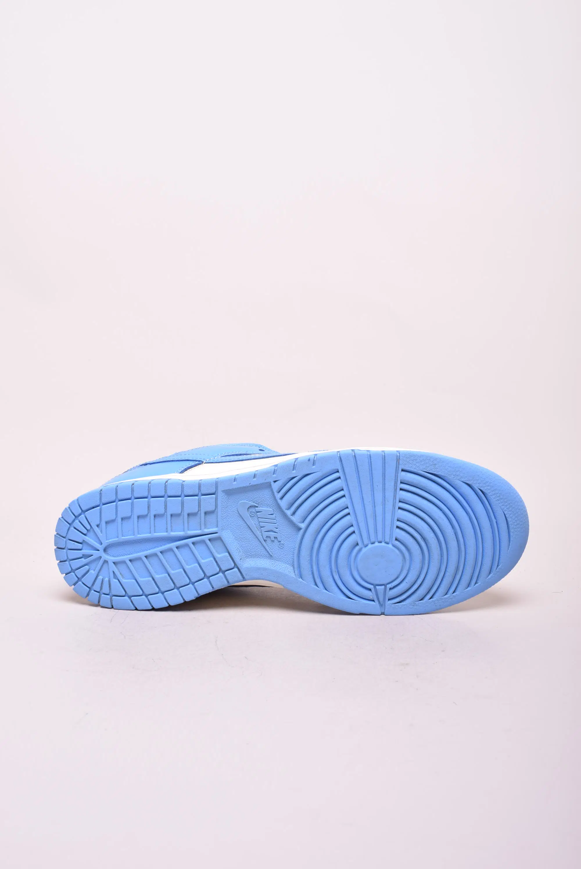 Sneakers barbati Dunk Low [1]