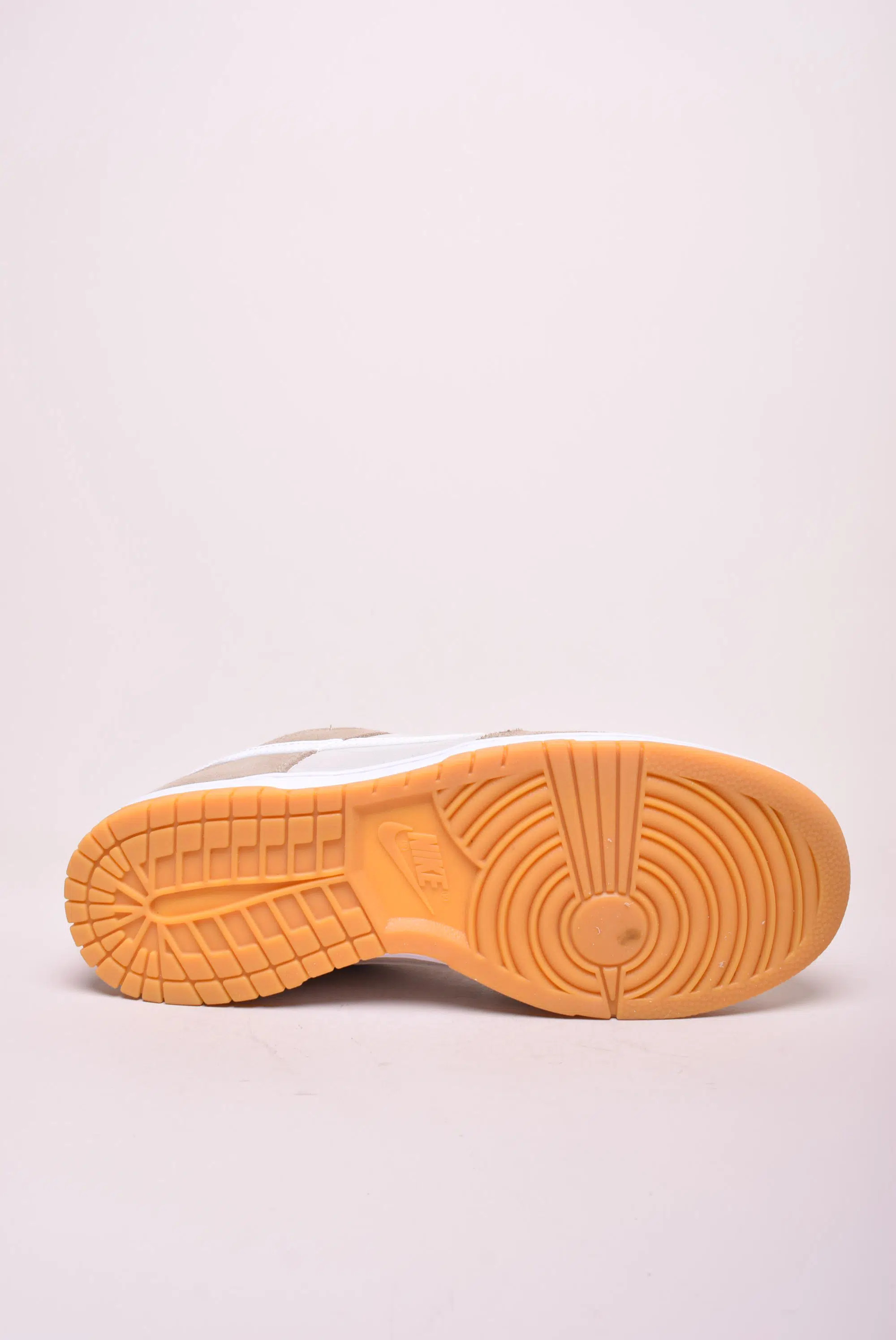 Sneakers barbati Dunk Low [1]