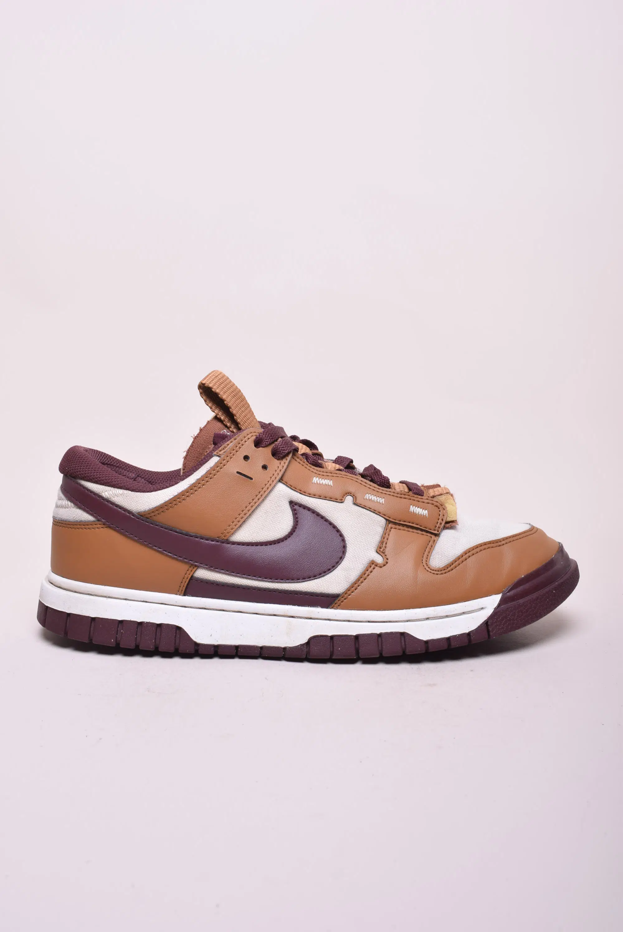 Sneakers barbati Dunk Low Jumbo [0]