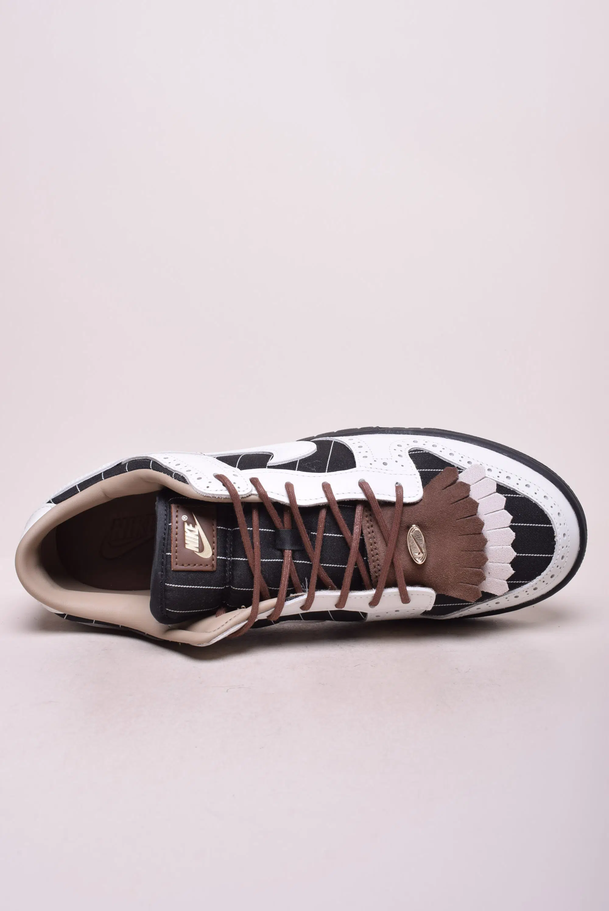 Sneakers barbati Dunk Low LX [3]