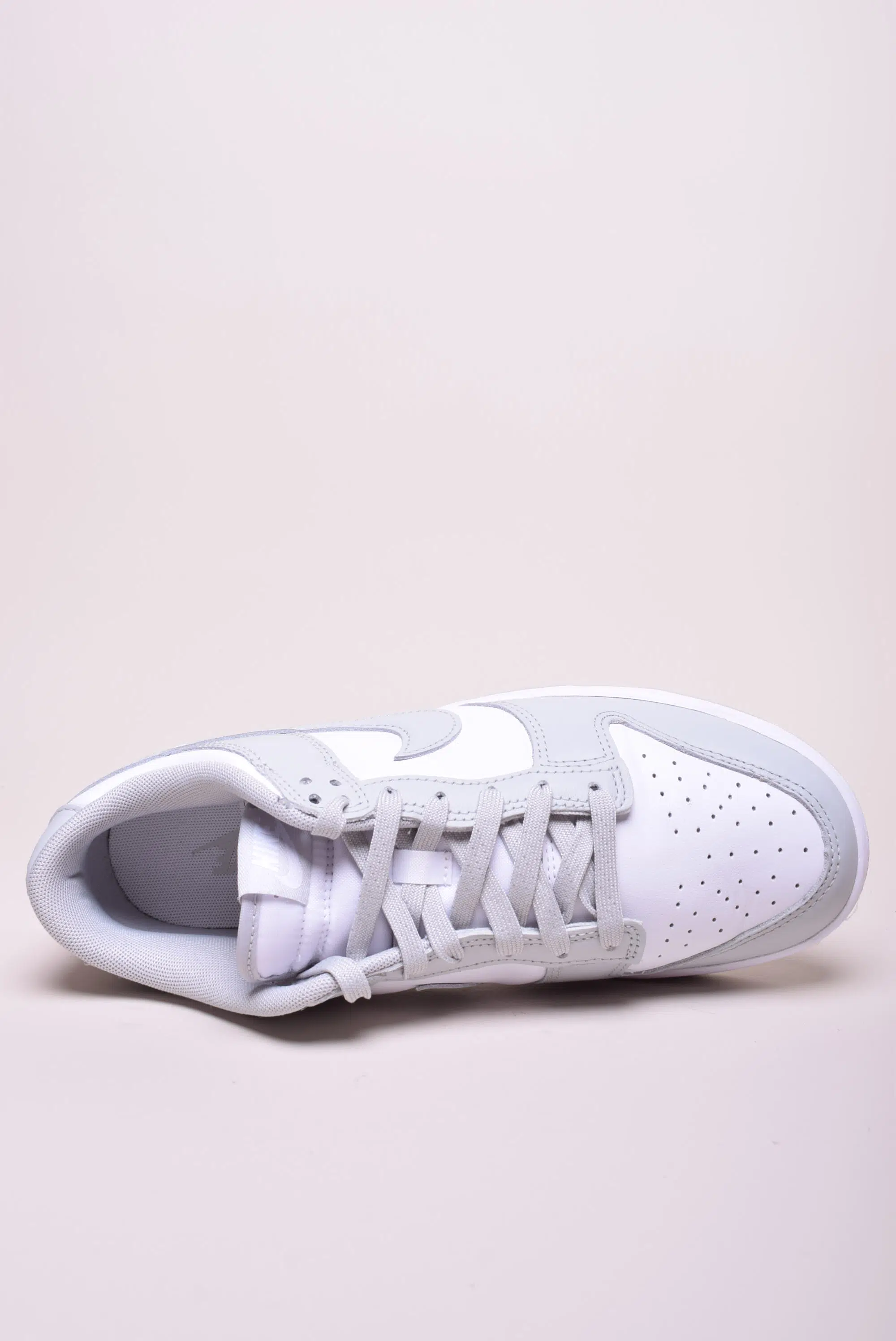 Sneakers barbati Dunk Low Retro [3]