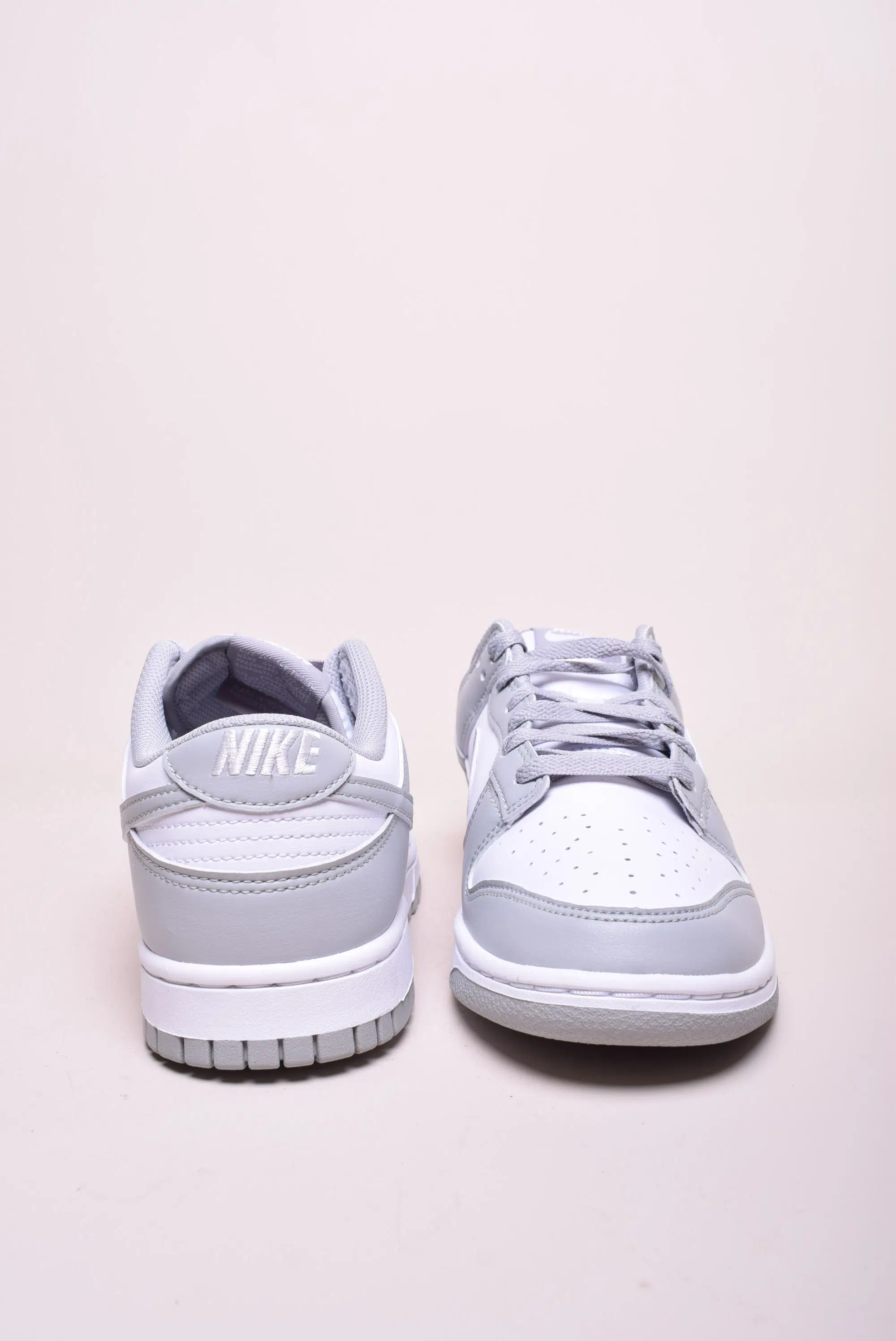 Sneakers barbati Dunk Low Retro [2]
