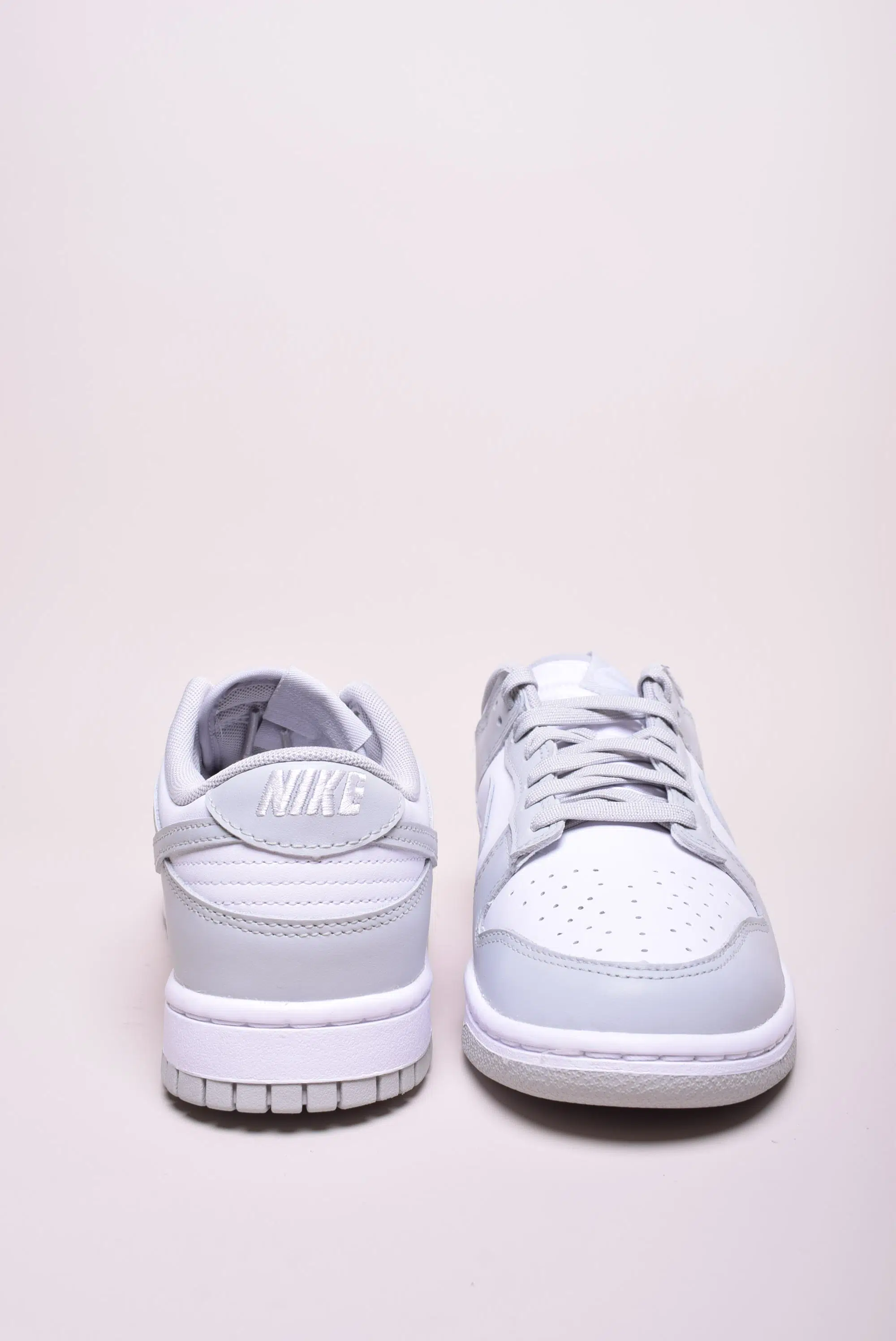 Sneakers barbati Dunk Low Retro [2]