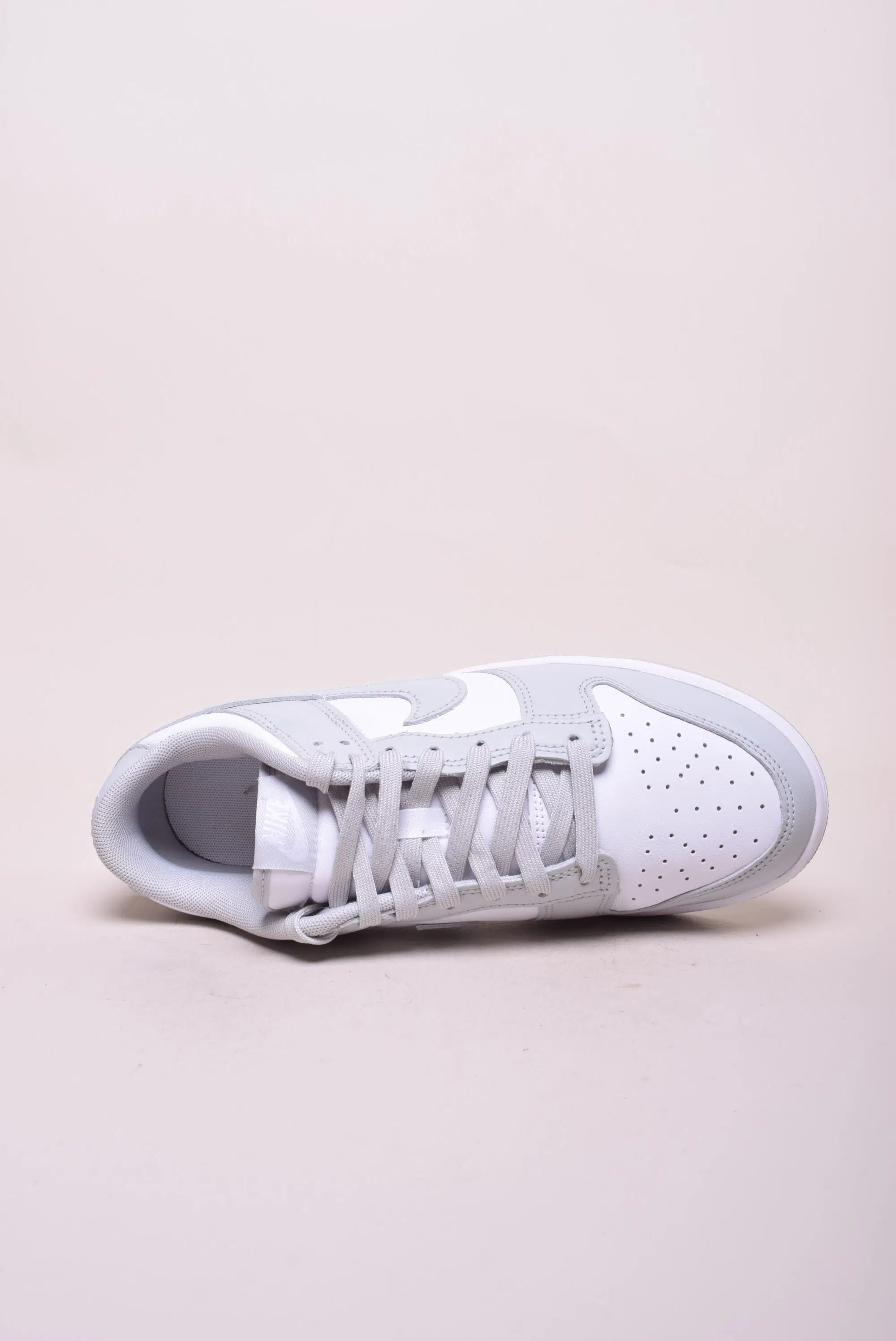 Sneakers barbati Dunk Low Retro [3]