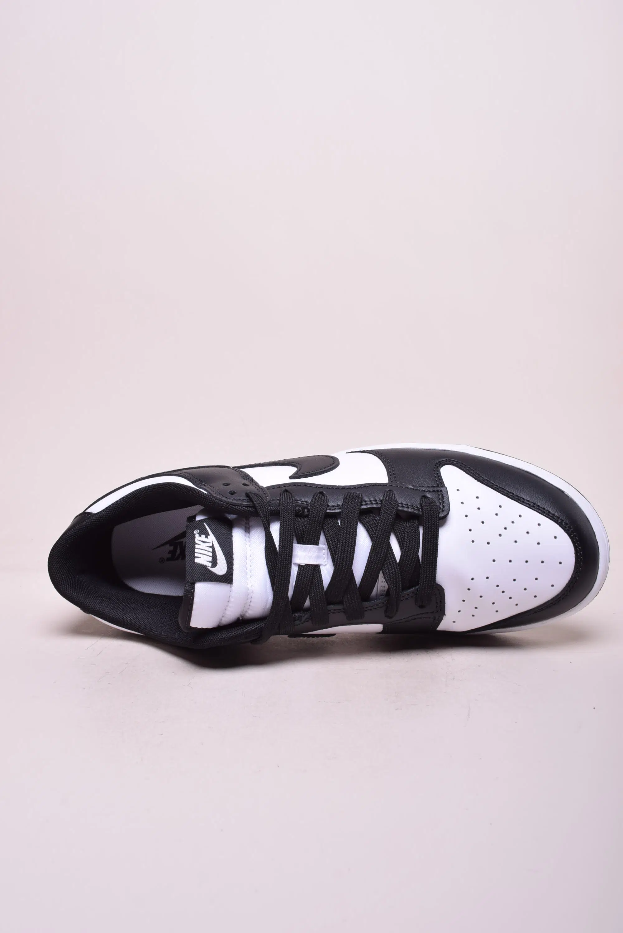 Sneakers barbati Dunk Low Retro [3]