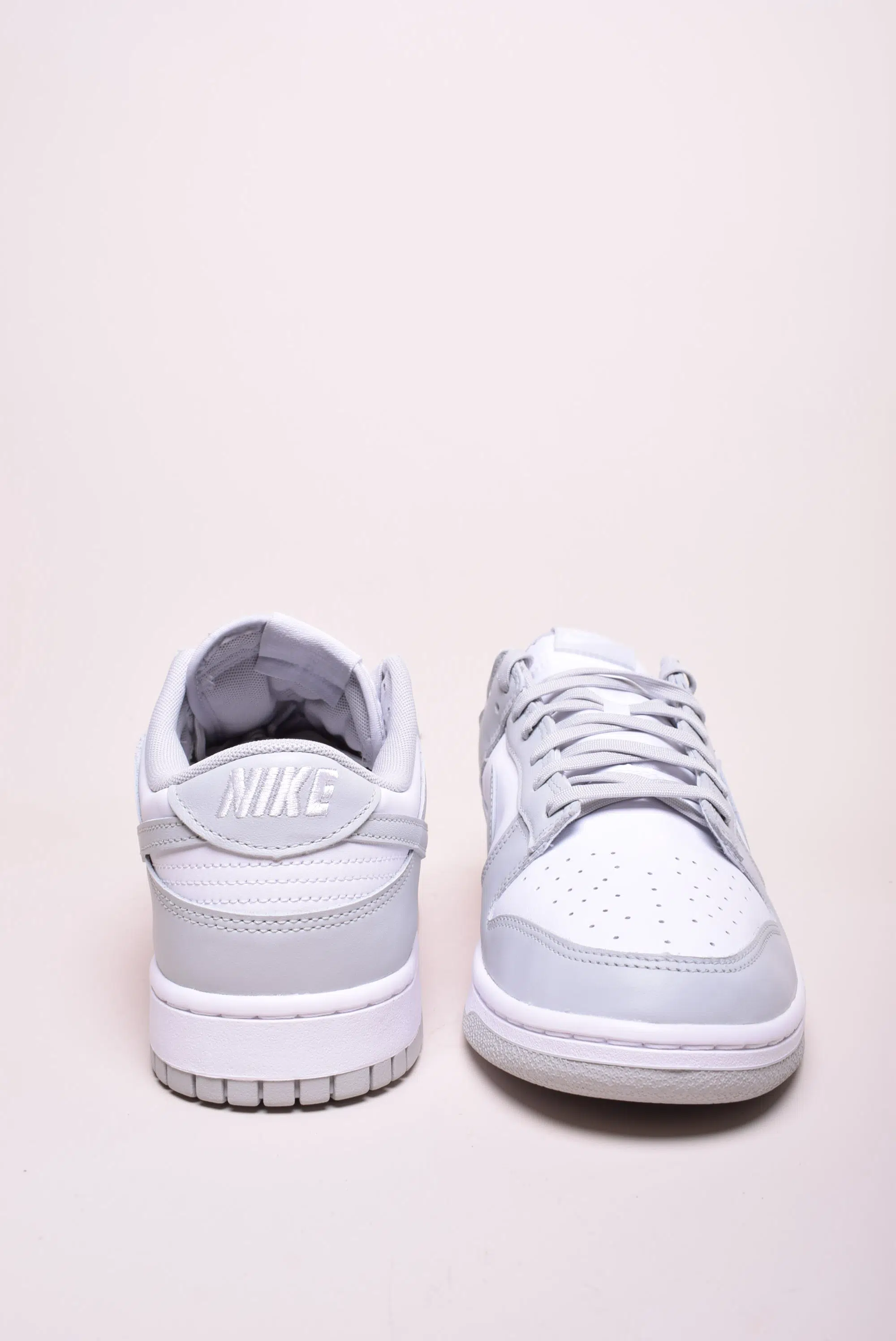 Sneakers barbati Dunk Low Retro [2]