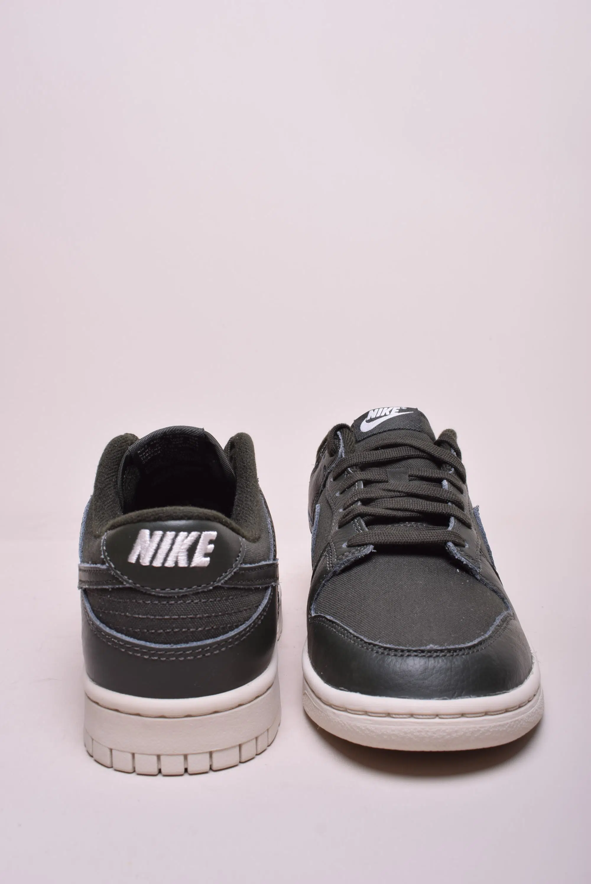Sneakers barbati Dunk Low Retro PRM [2]