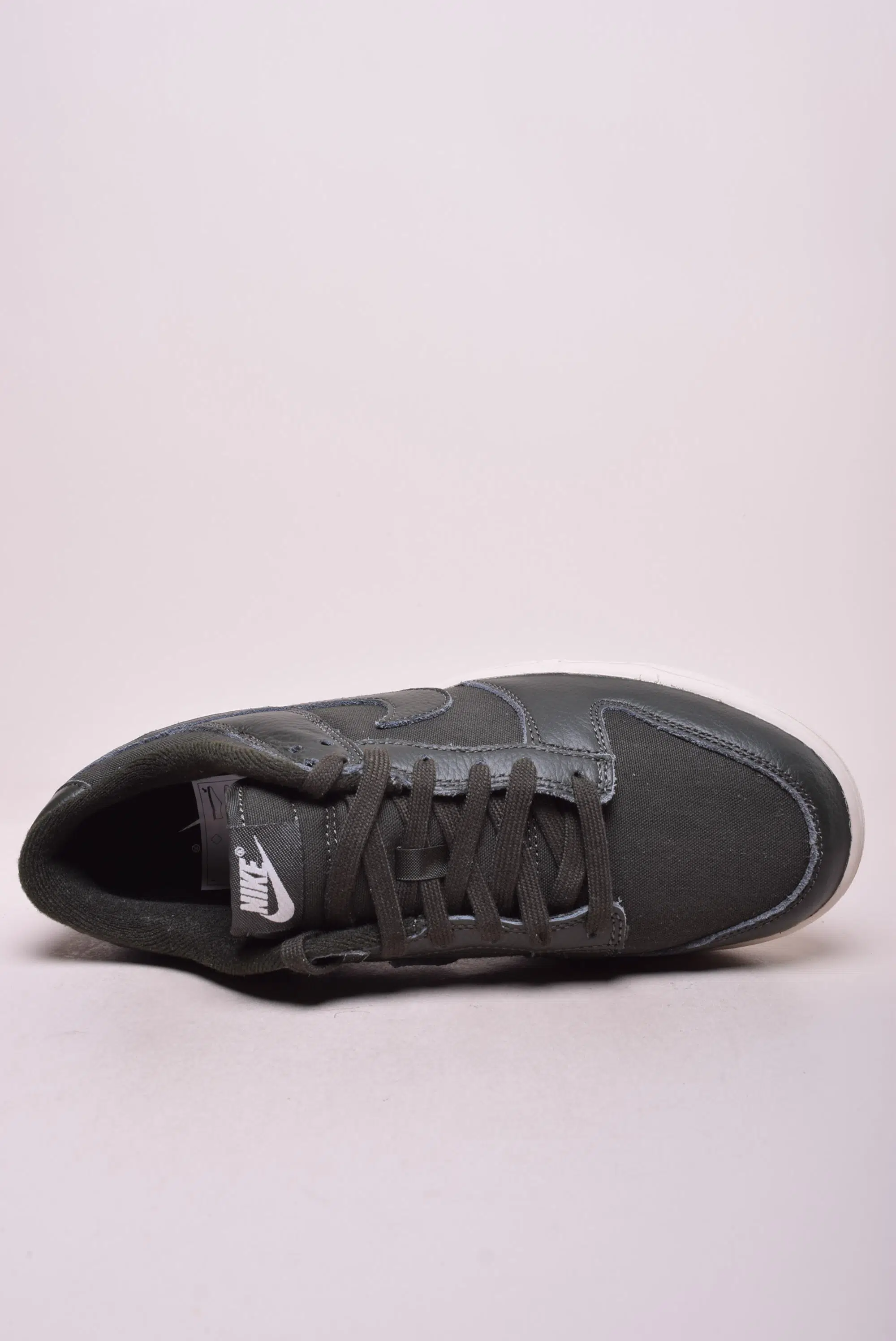 Sneakers barbati Dunk Low Retro PRM [3]