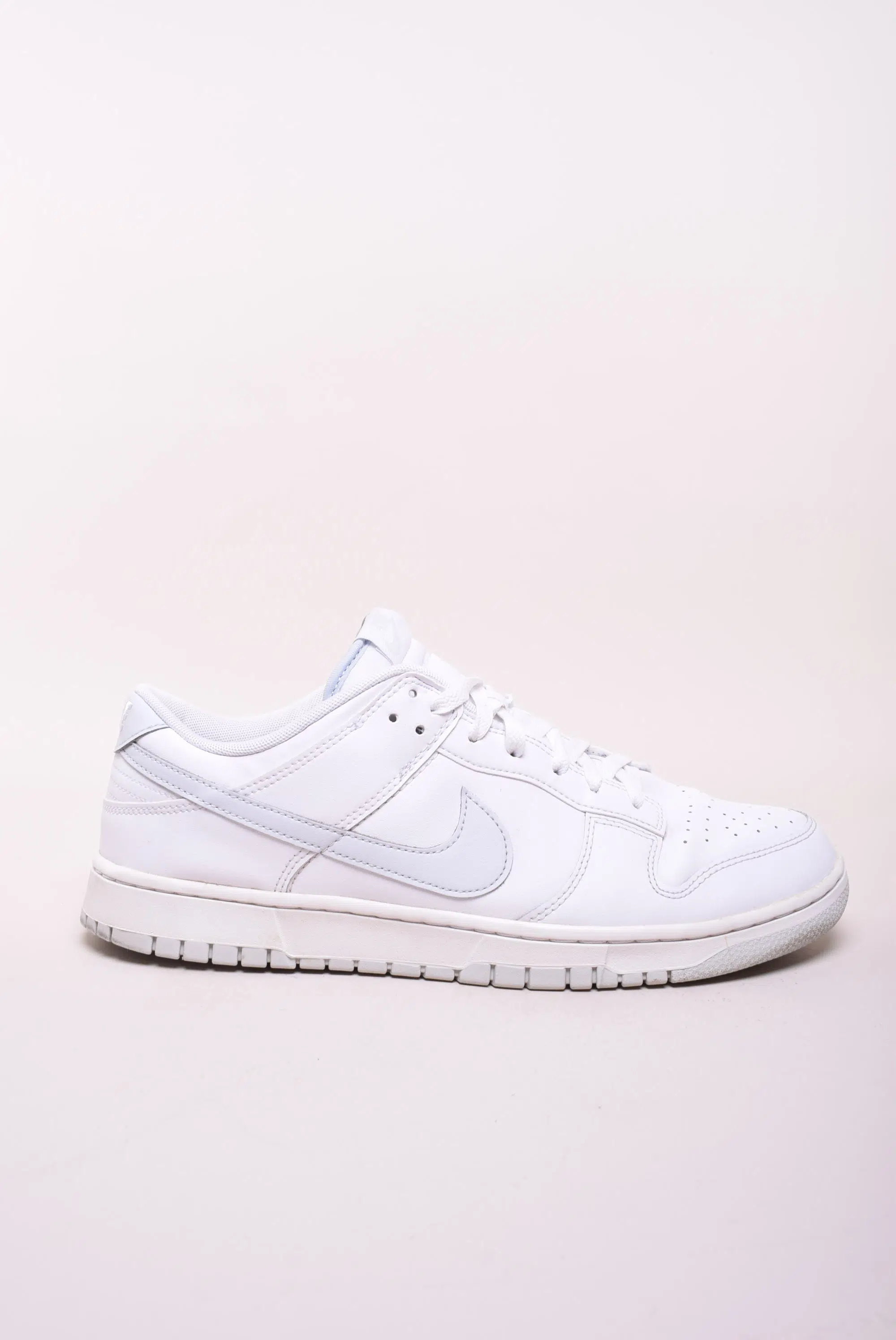 Sneakers barbati Dunk Low Retro SE [0]