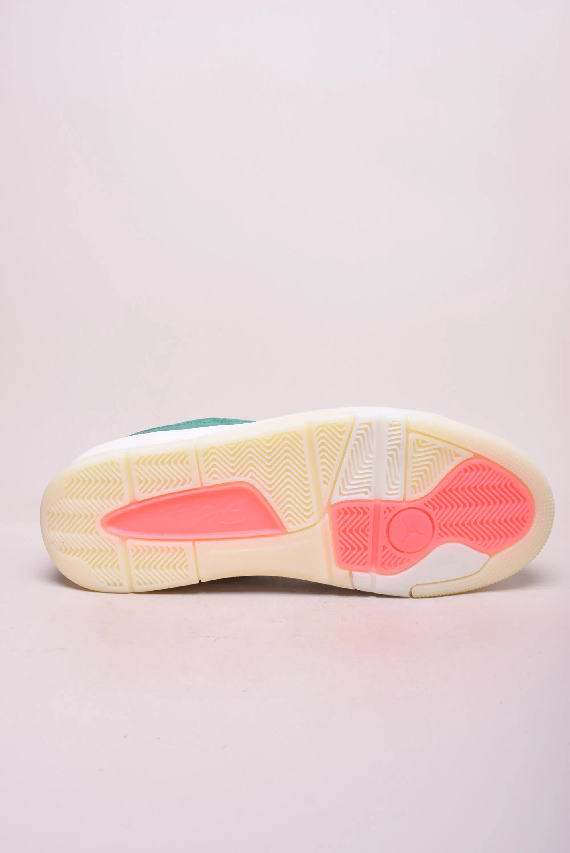 Sneakers barbati Flight Court [1]