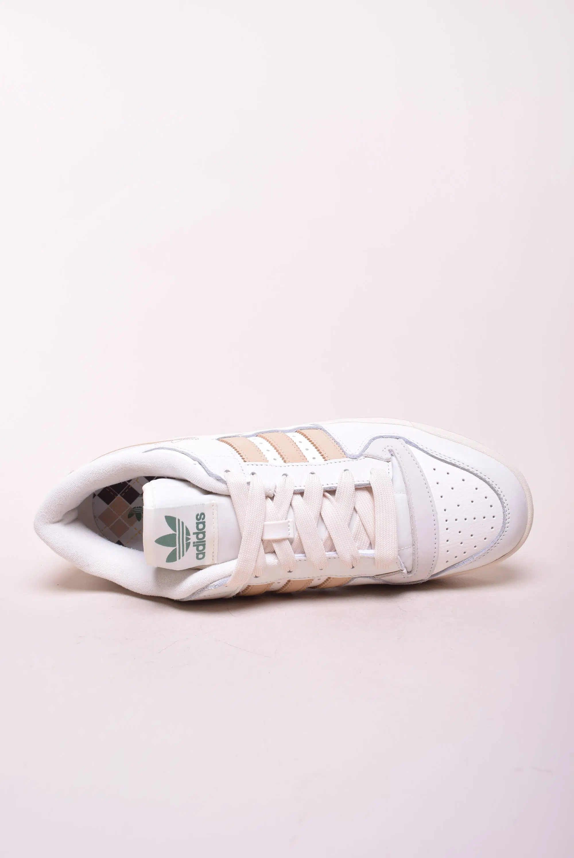 Sneakers barbati Forum Low [3]