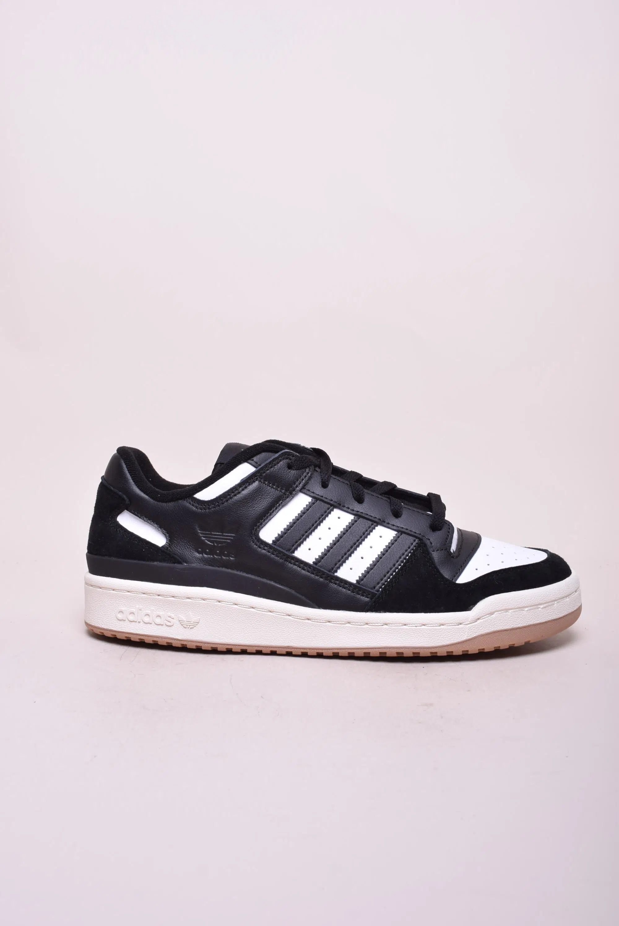 Sneakers barbati Forum Low [0]