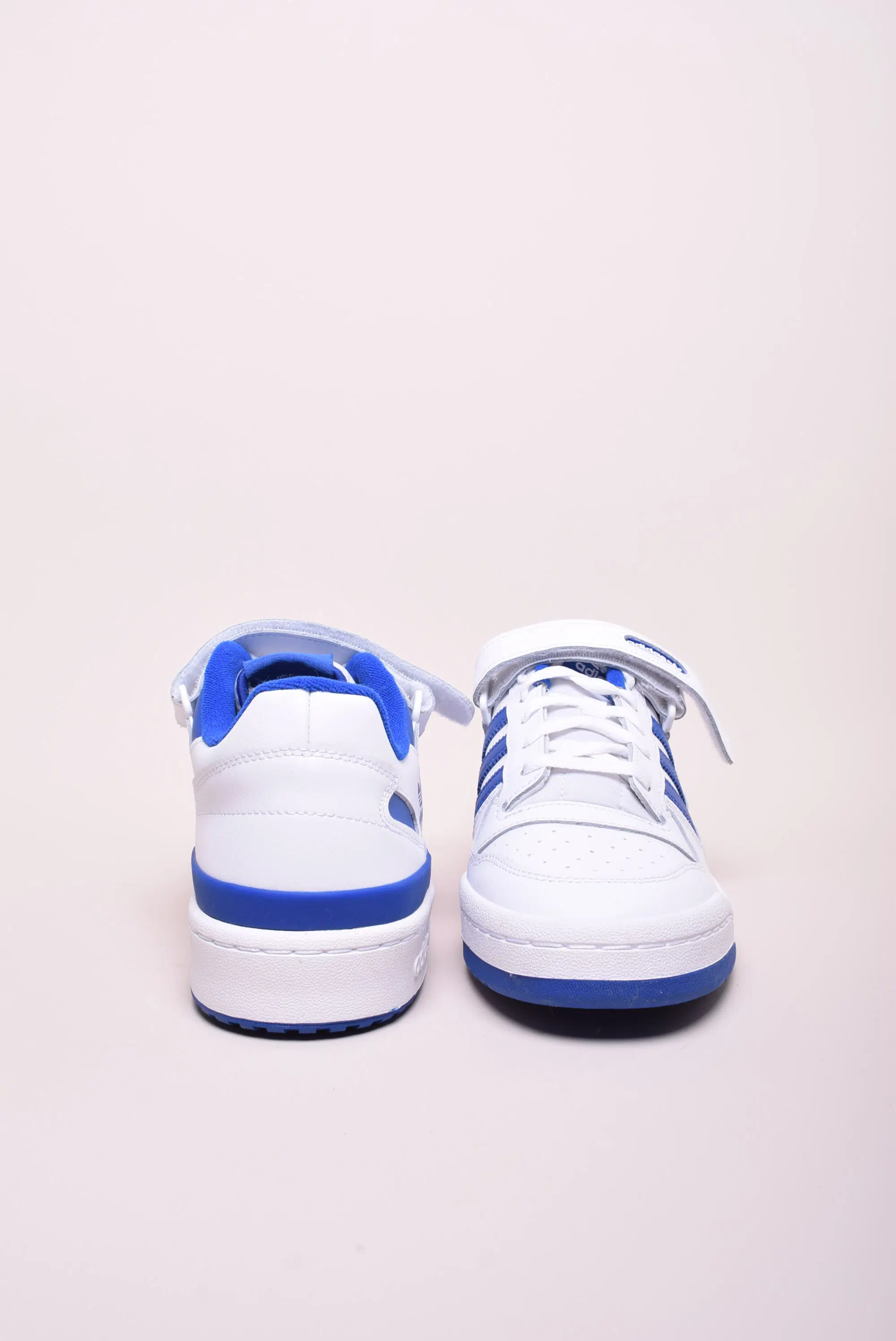 Sneakers barbati Forum Low [2]