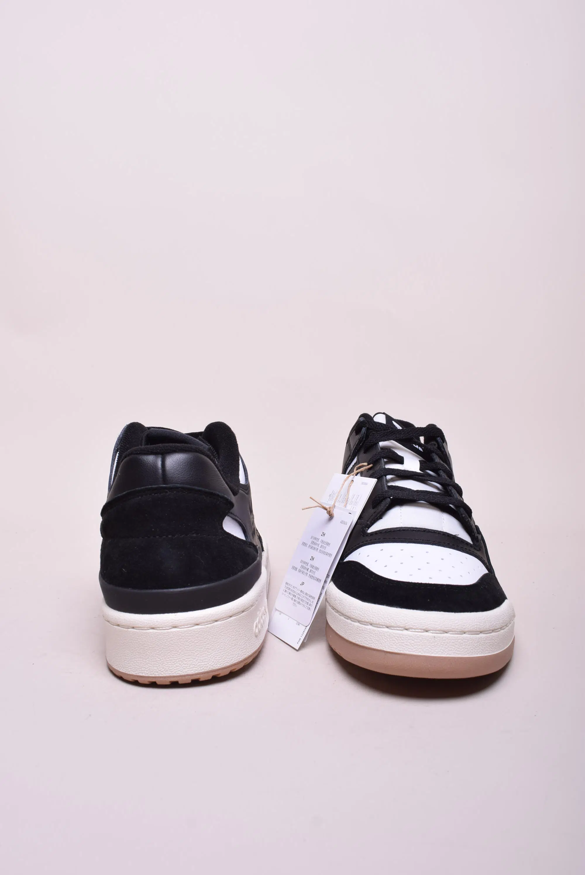 Sneakers barbati Forum Low [2]