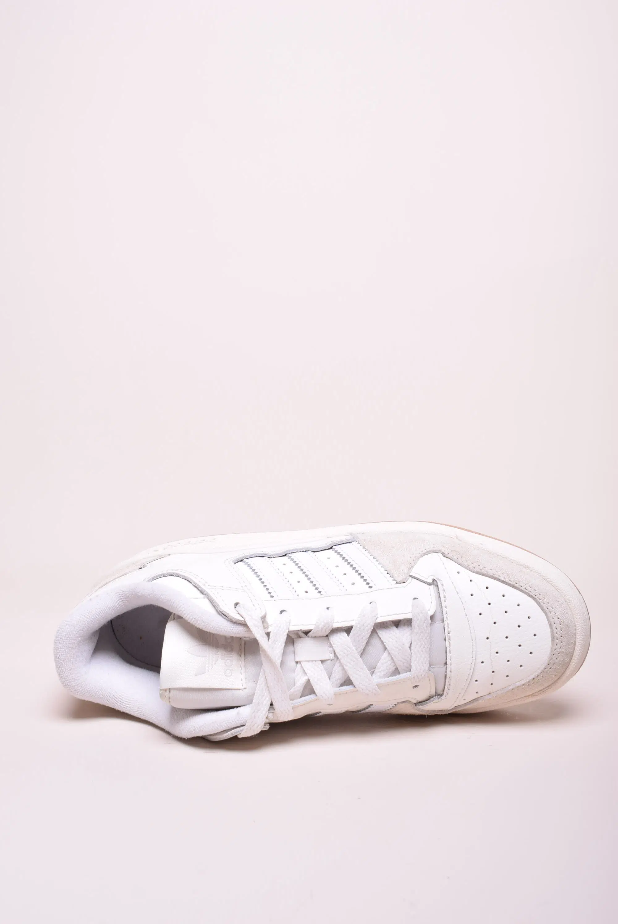 Sneakers barbati Forum Low [3]