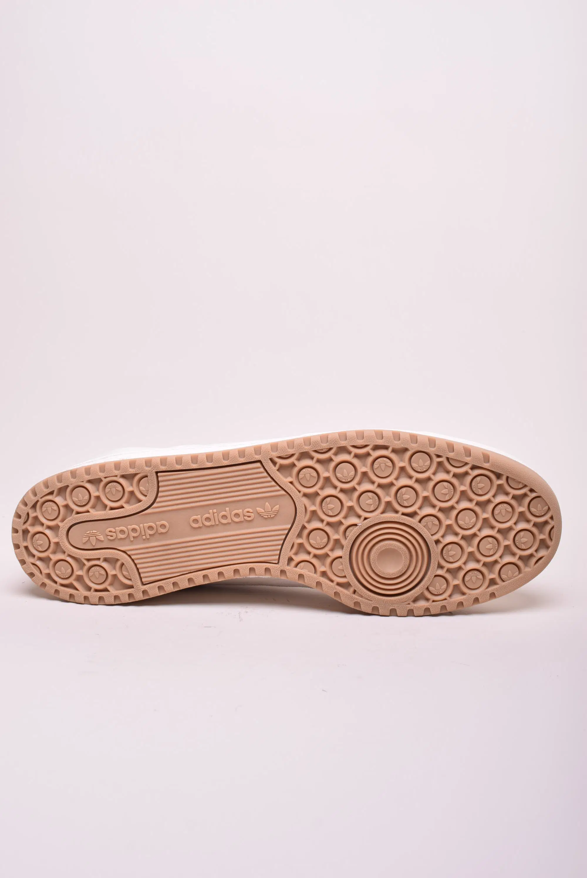 Sneakers barbati Forum Low [1]