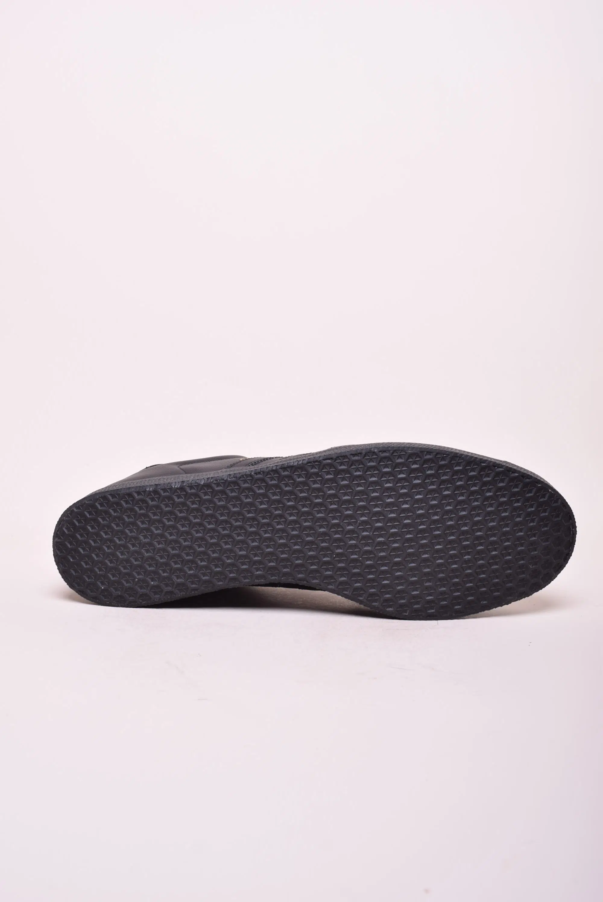 Sneakers barbati Gazelle [1]