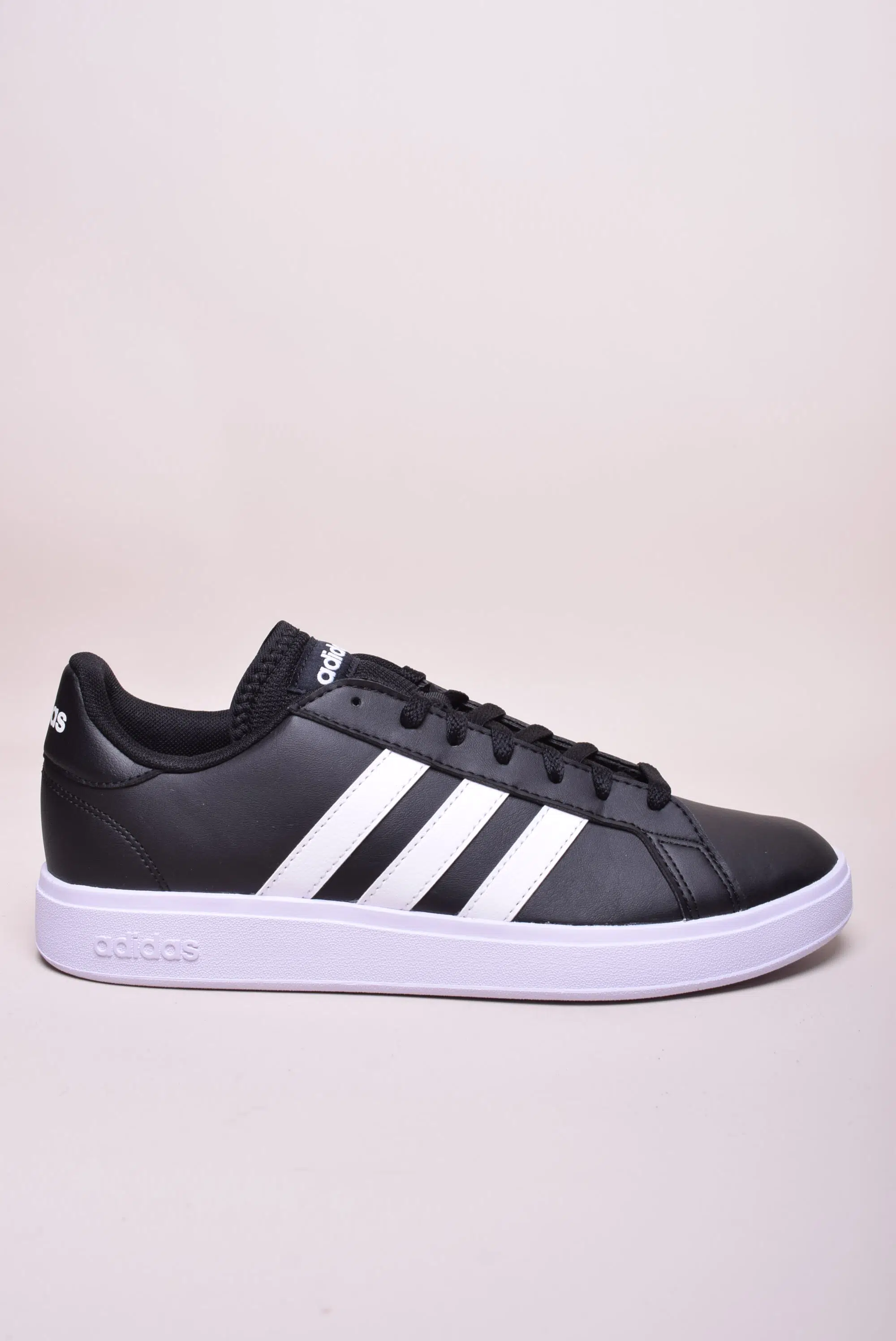 Sneakers barbati Grand Court Base 2.0