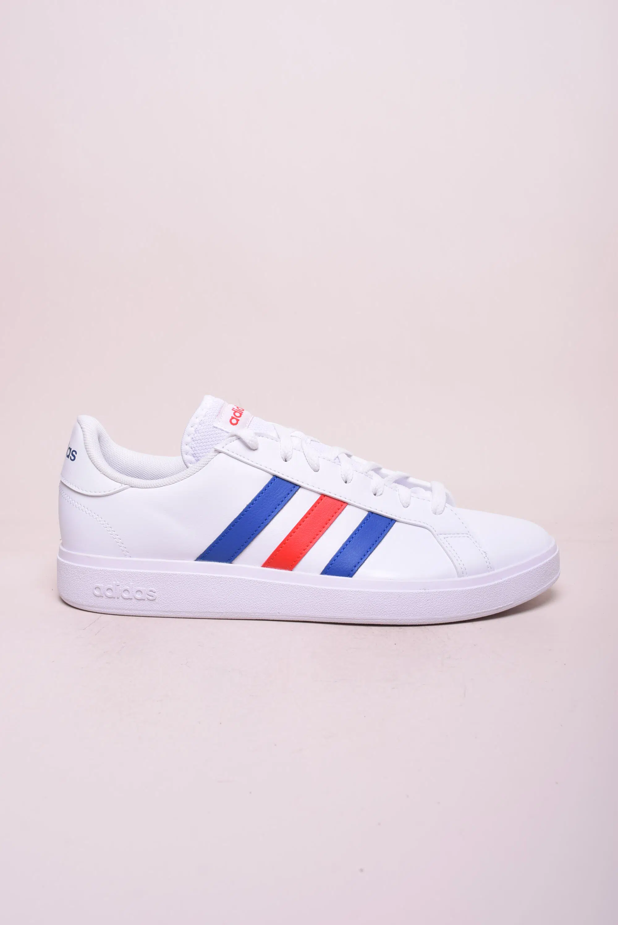 Pantofi sport și teniși bărbați - Sneakers barbati Grand Court Base