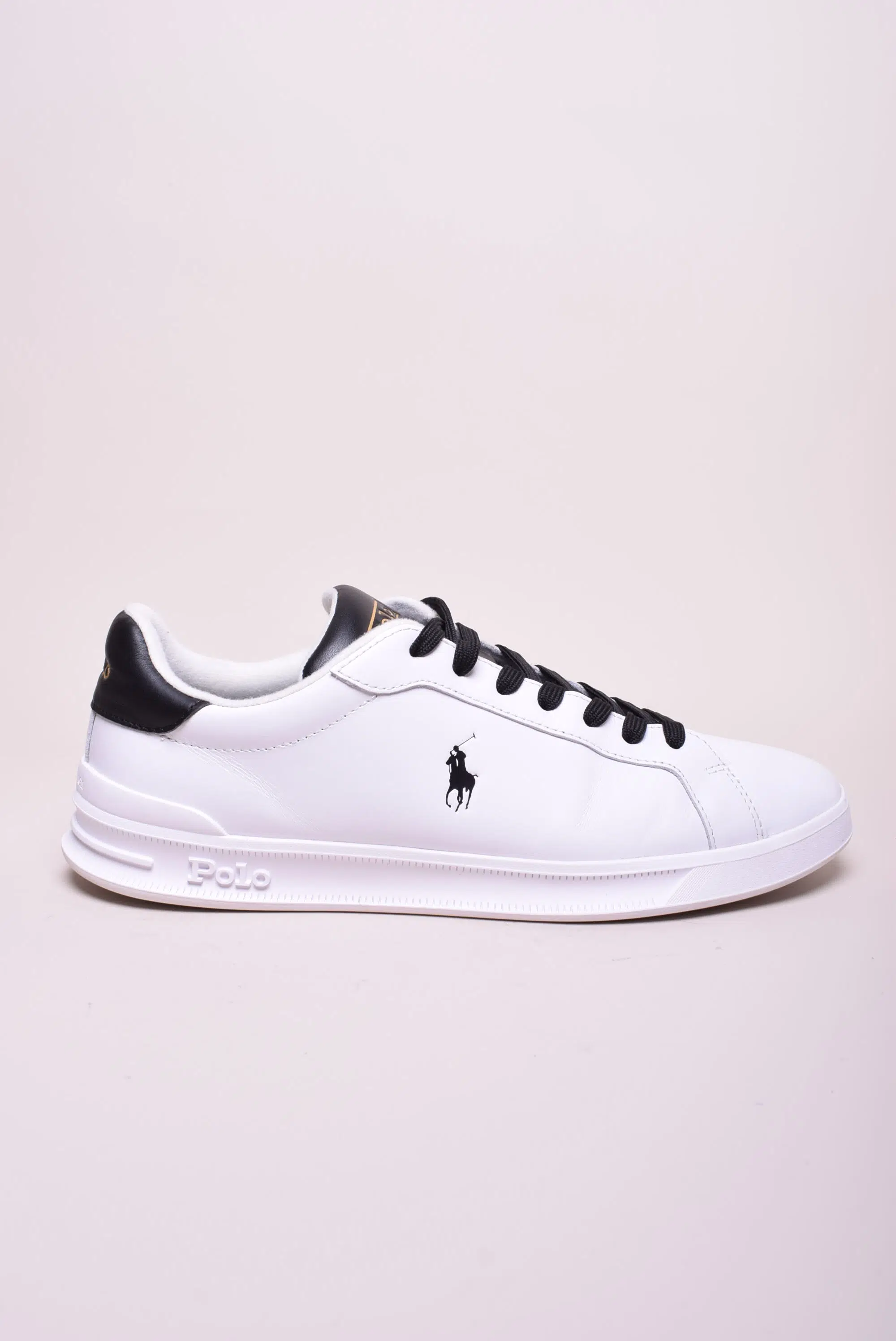 Produse încărcate recent - Sneakers barbati Heritage Court II