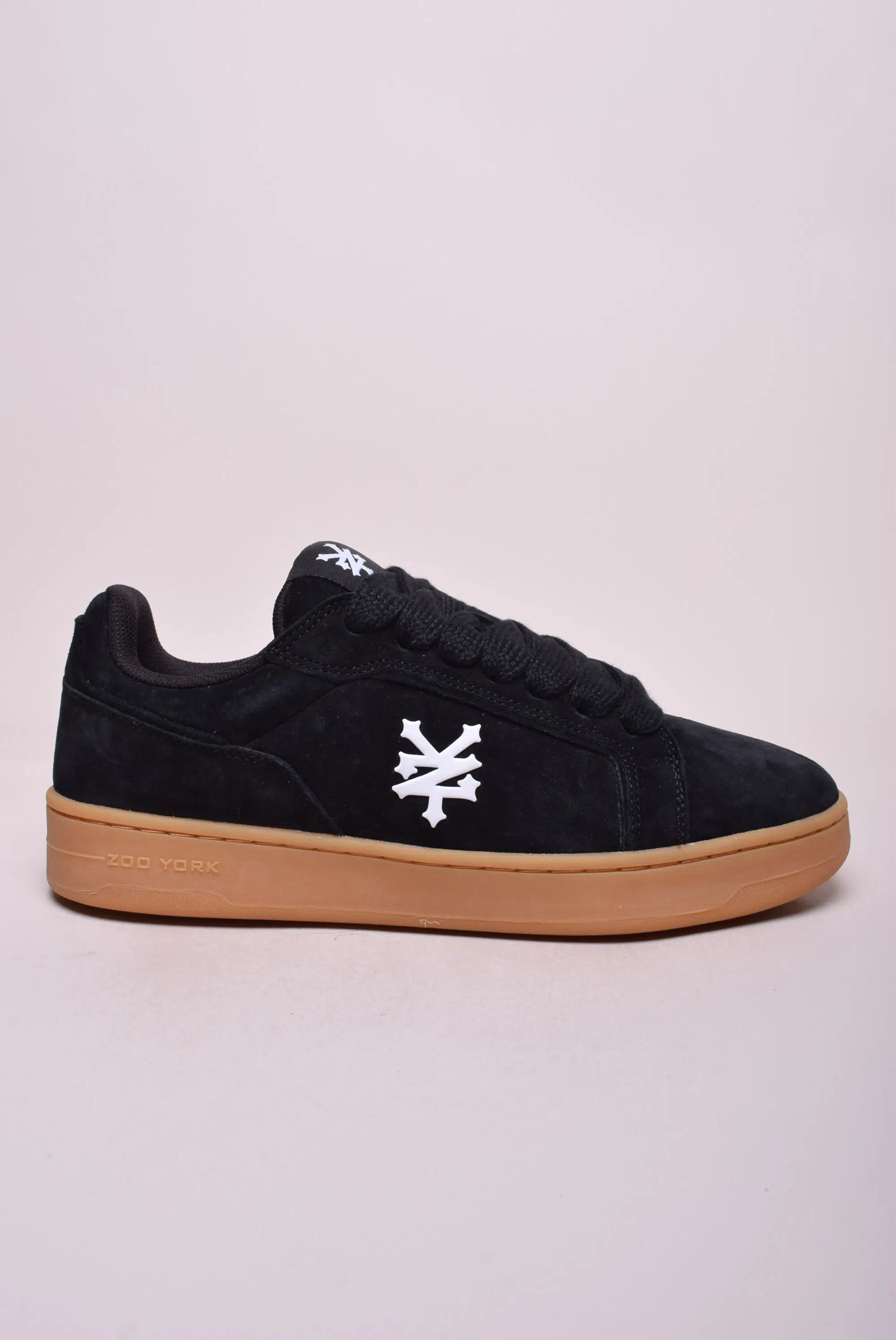 Sneakers barbati Highbridge