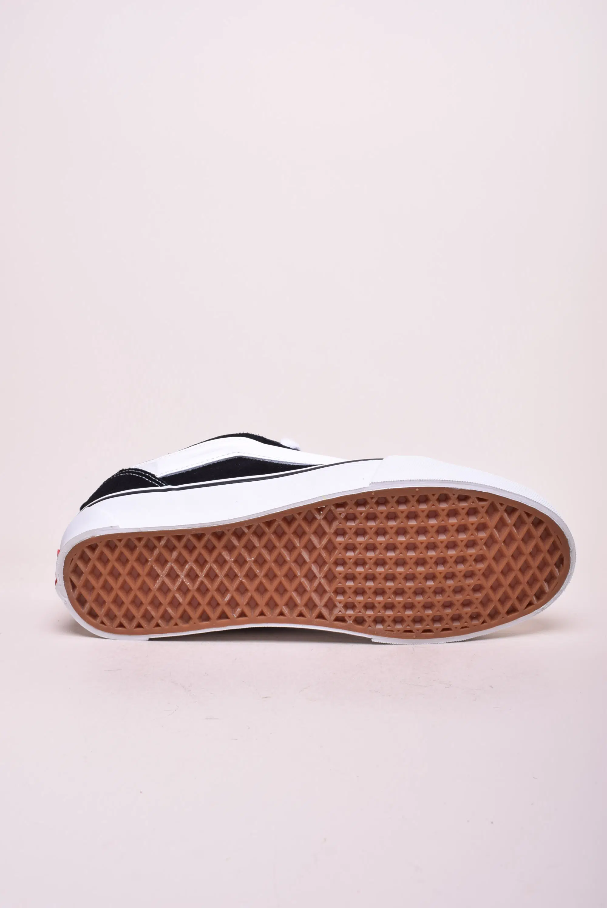 Sneakers barbati Knu Skool [1]