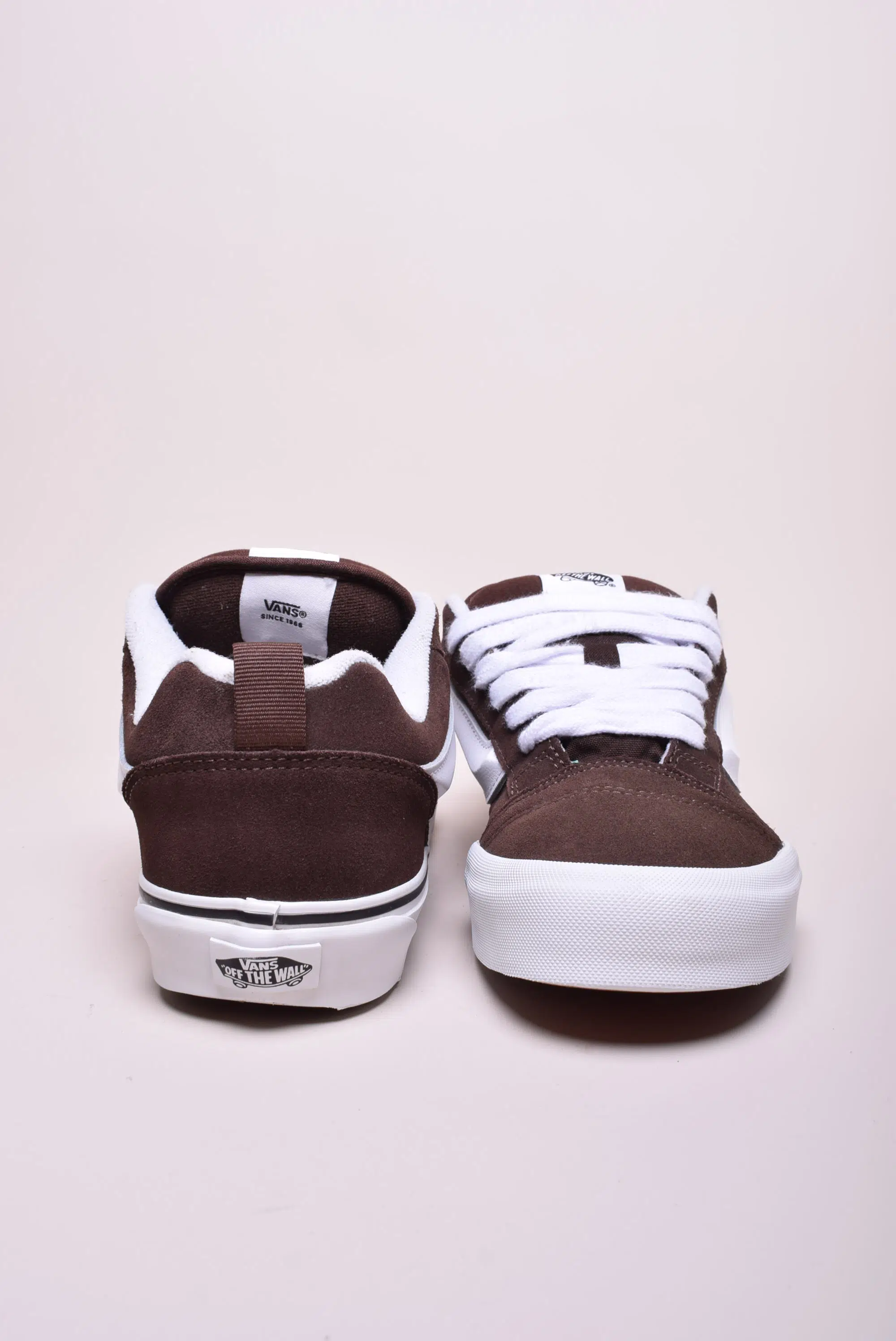 Sneakers barbati Knu Skool [2]