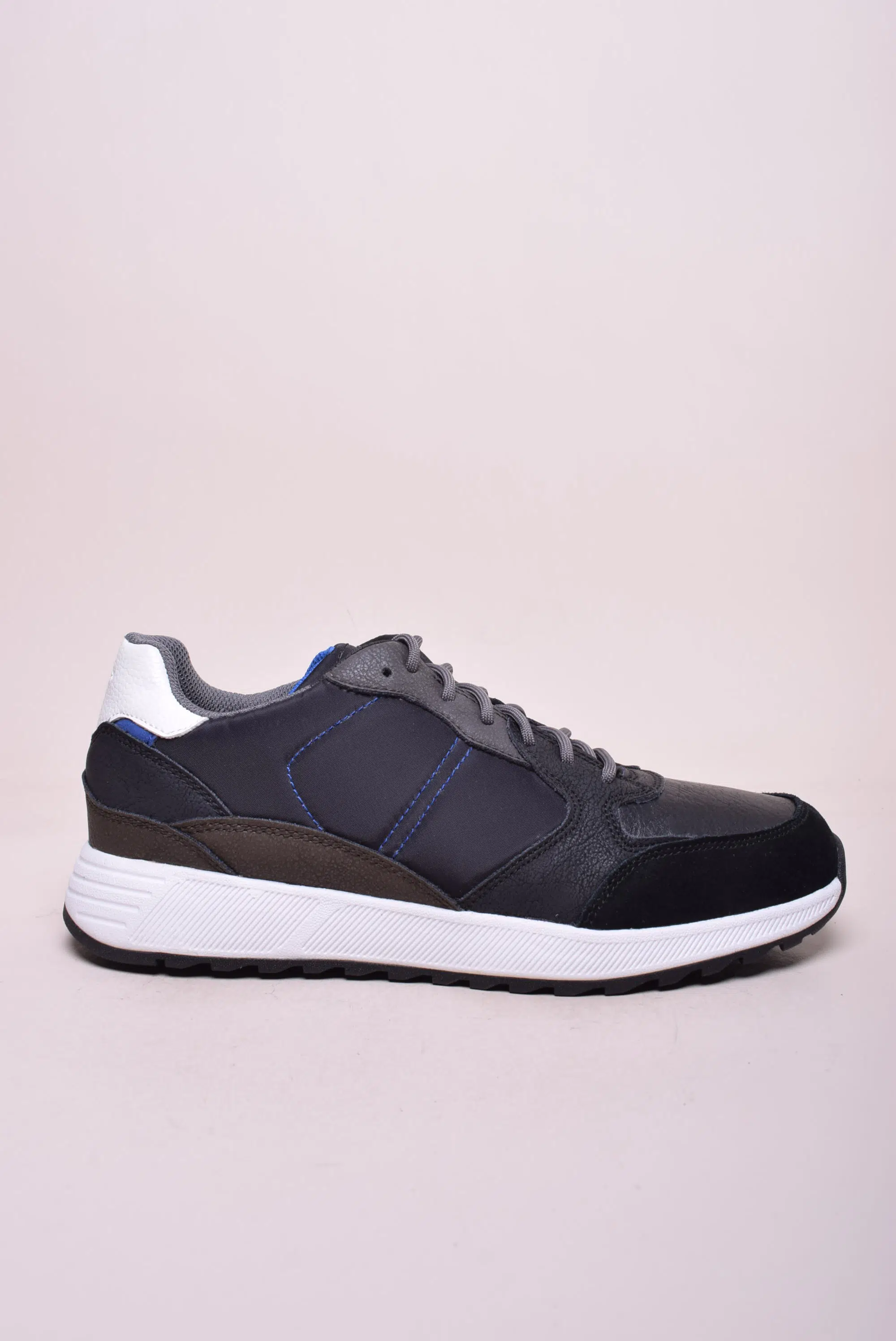 Sneakers barbati Molveno