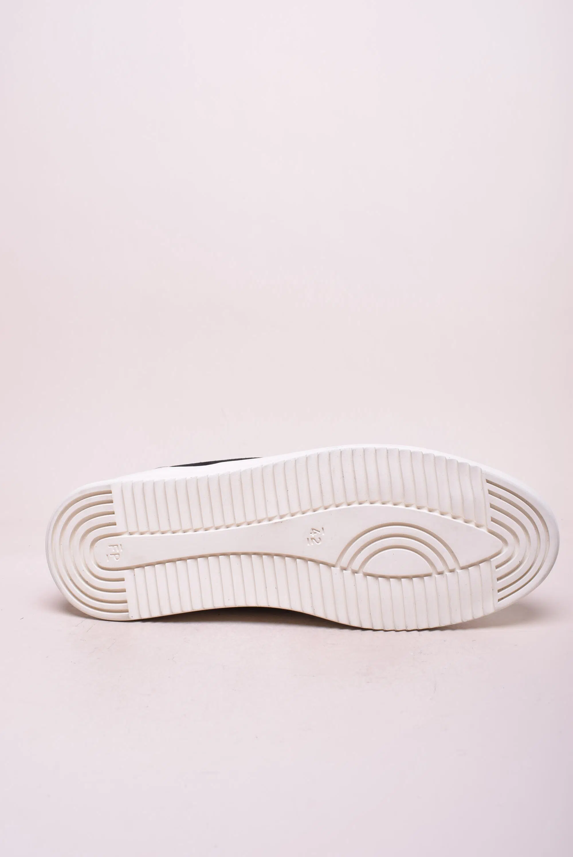 Sneakers barbati Mondo [1]