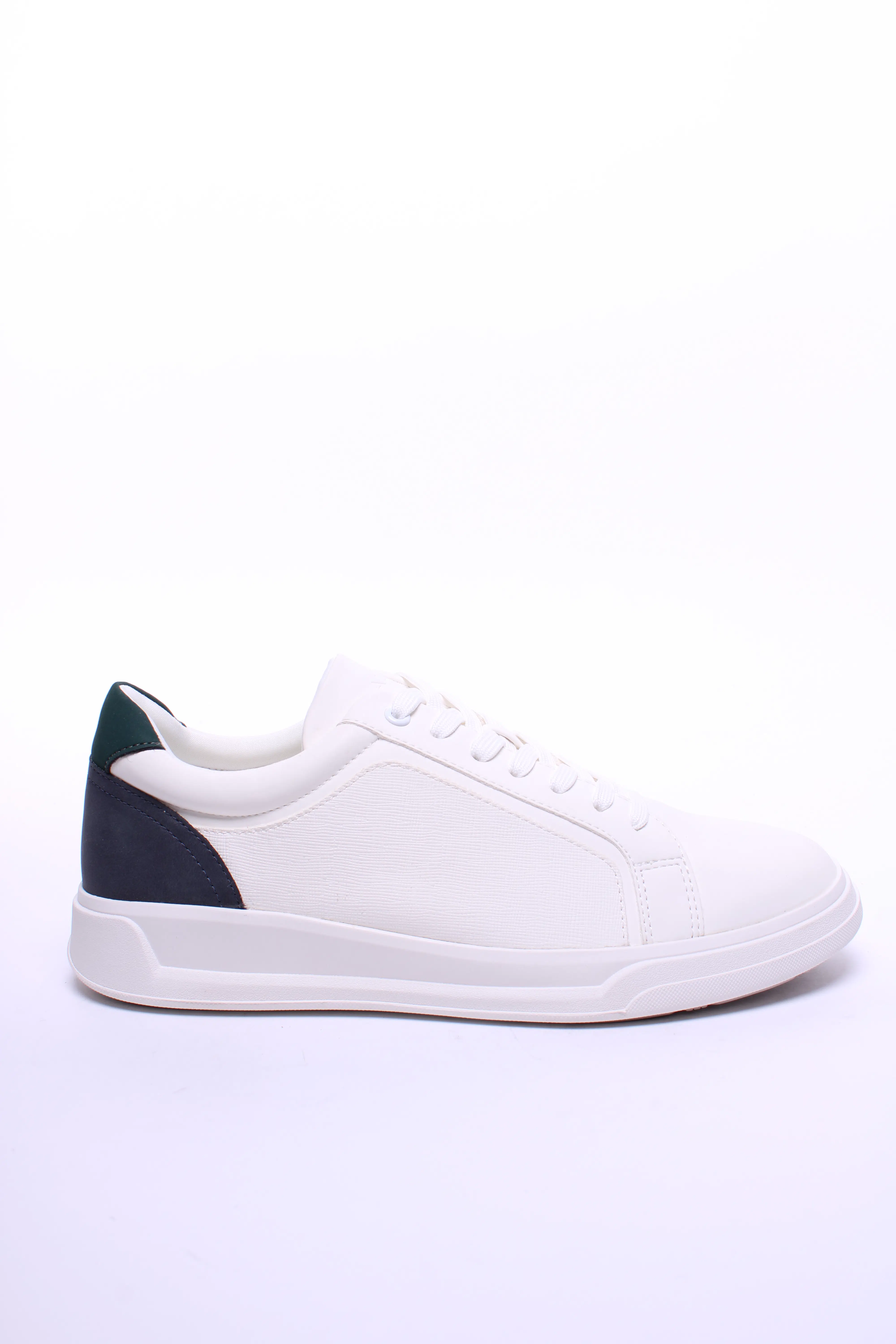 Încălțăminte bărbați - Sneakers barbati Ogspec-110