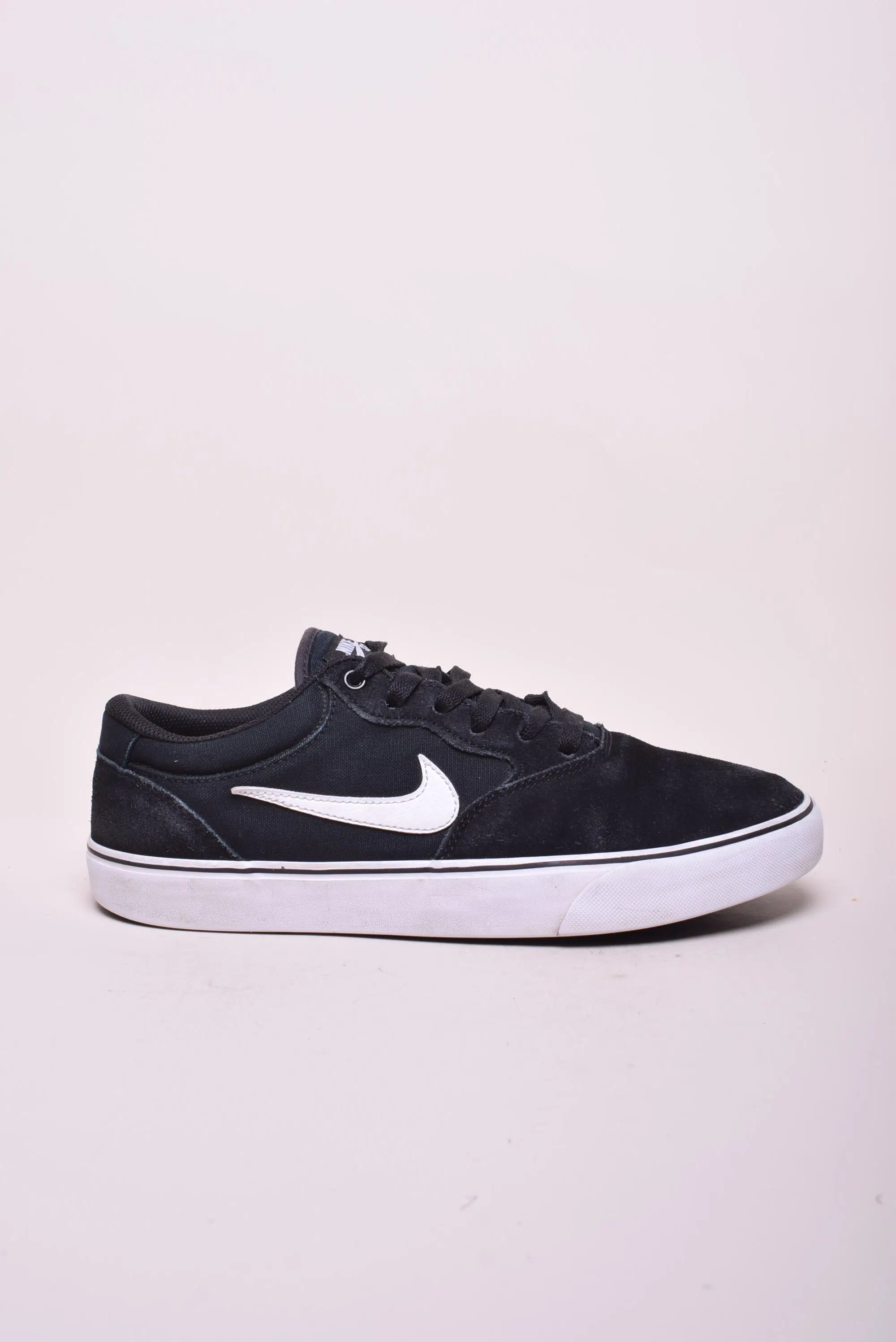 Sneakers barbati SB Chron 2 [0]
