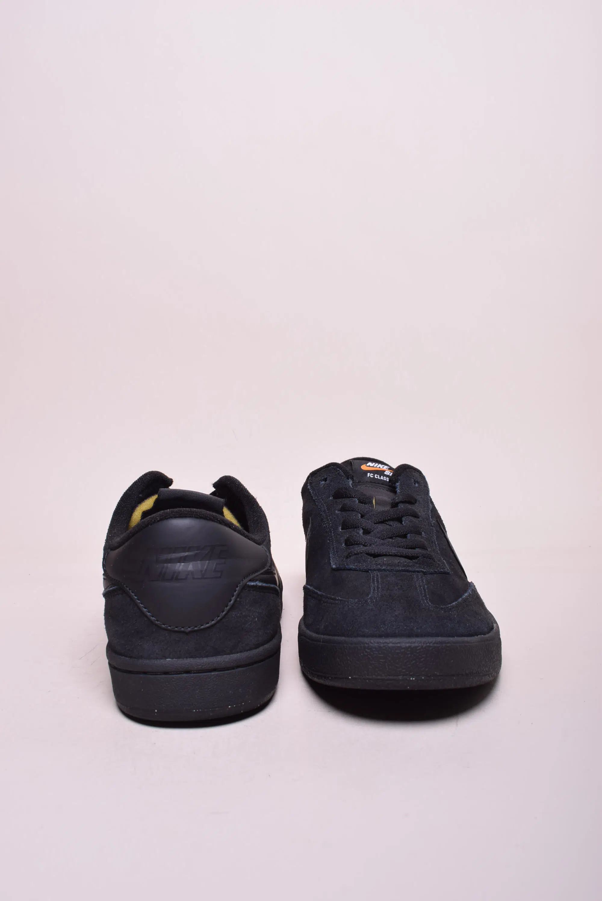 Sneakers barbati SB FC Classic [2]