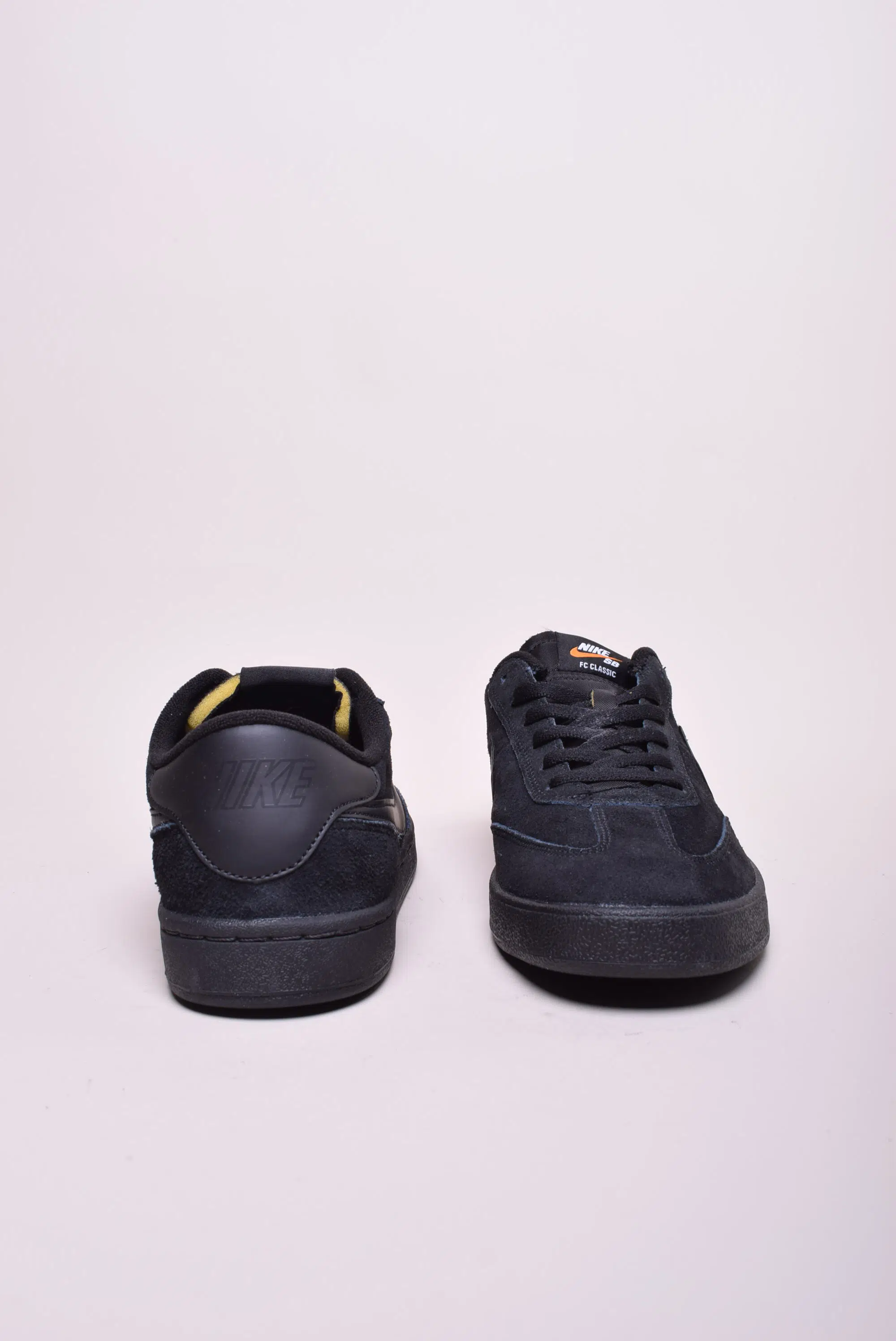 Sneakers barbati SB FC Classic [2]