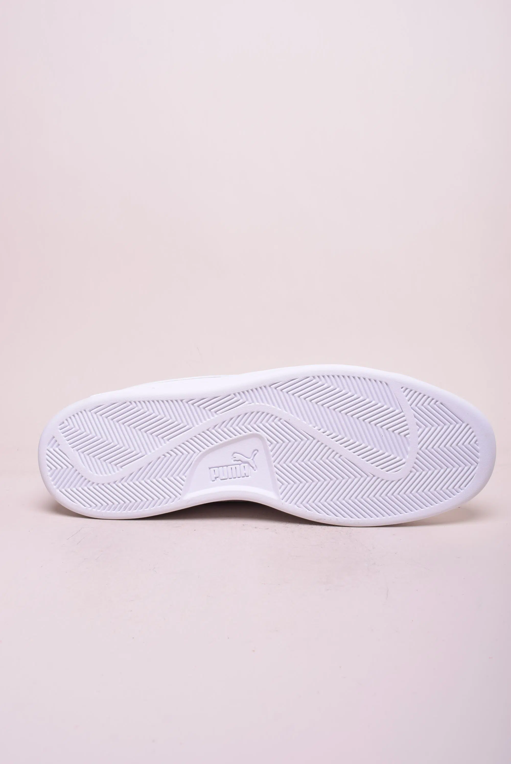 Sneakers barbati Smash 3.0 [1]