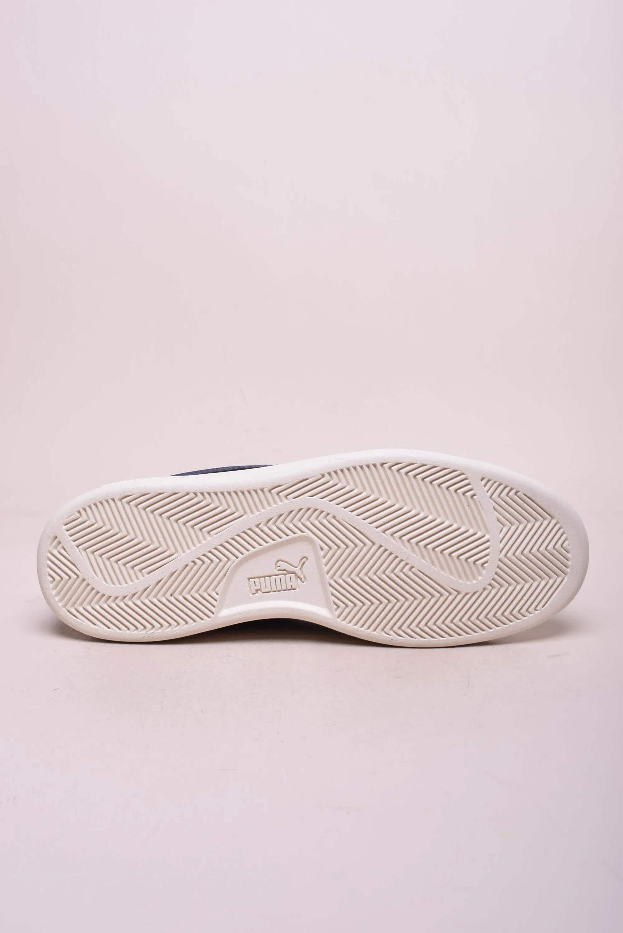 Sneakers barbati Smash V2 [1]