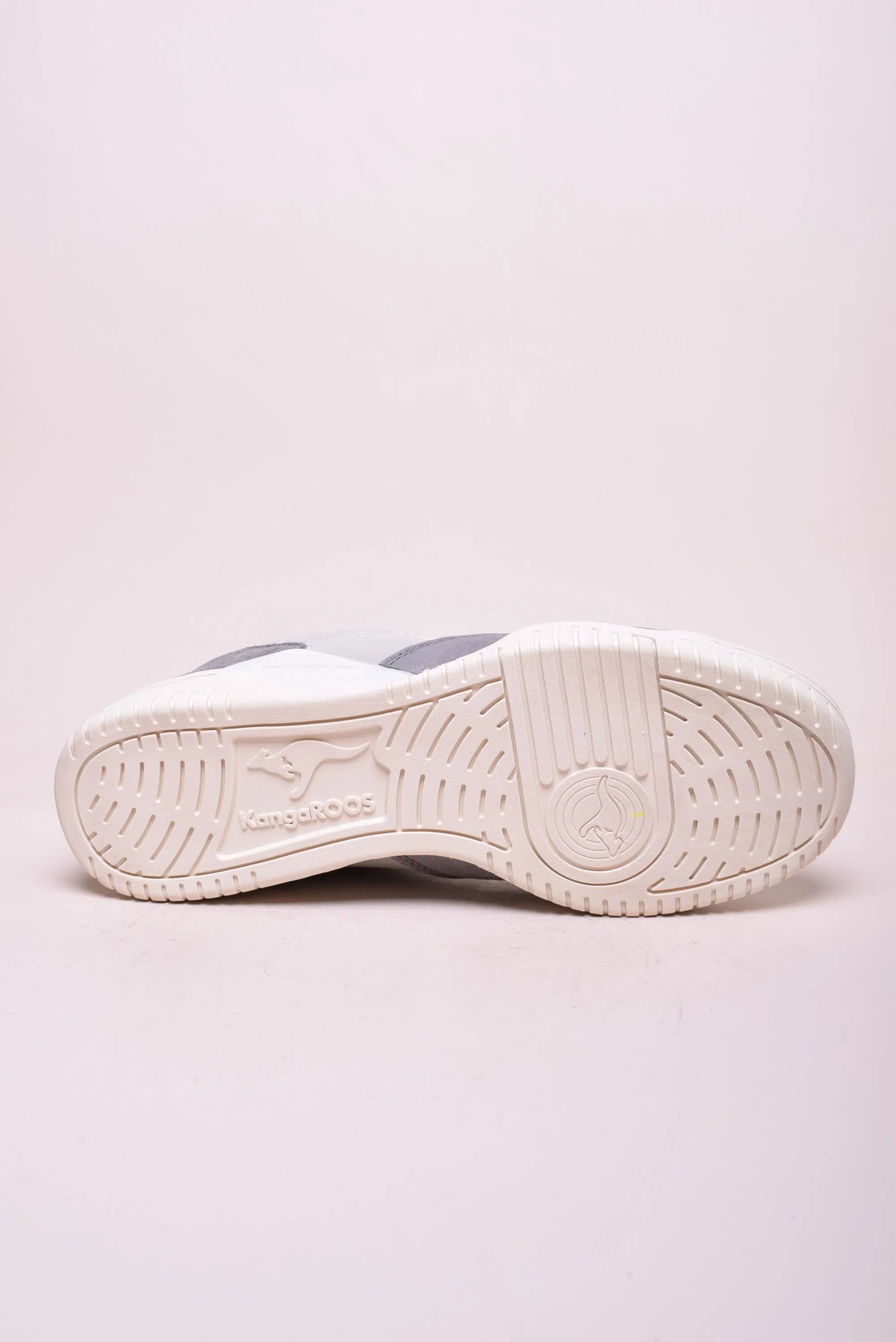 Sneakers barbati True 3 Pointer [1]