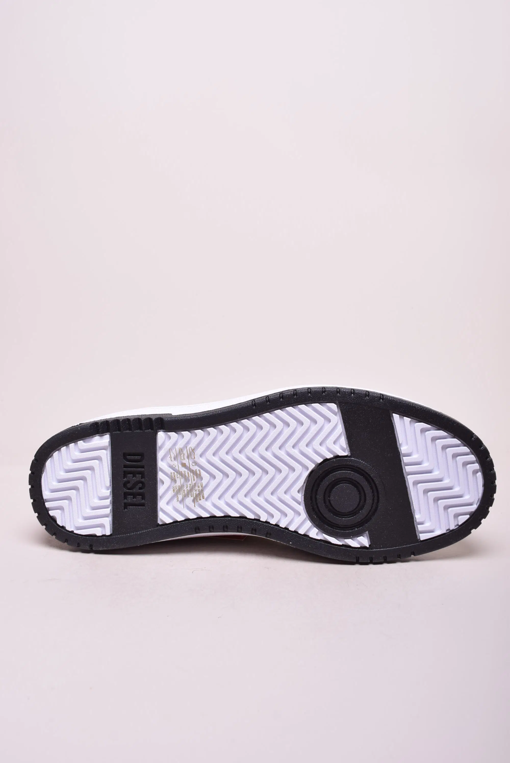Sneakers barbati Ukiyo Mid [1]