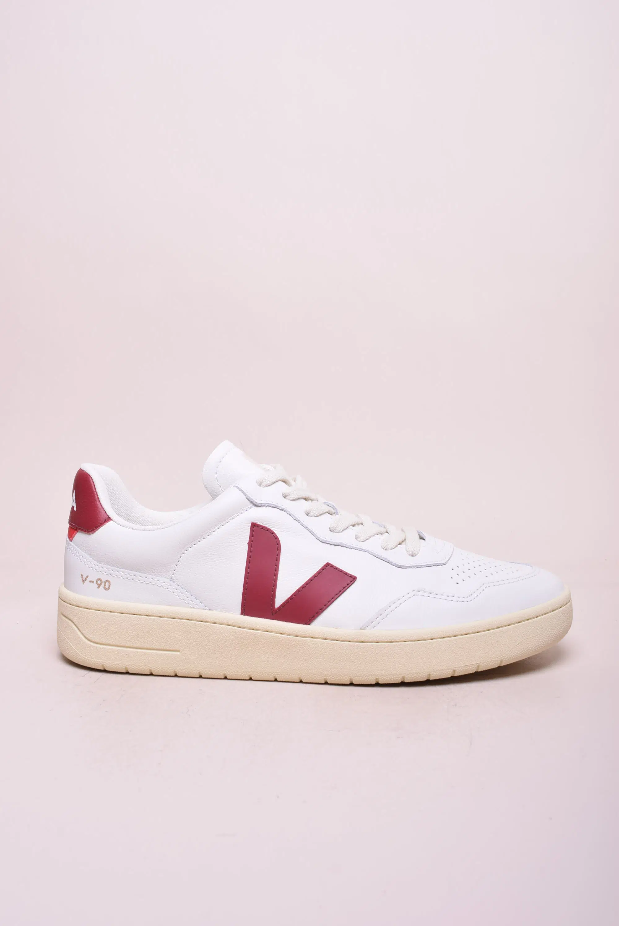 Sneakers barbati V-90