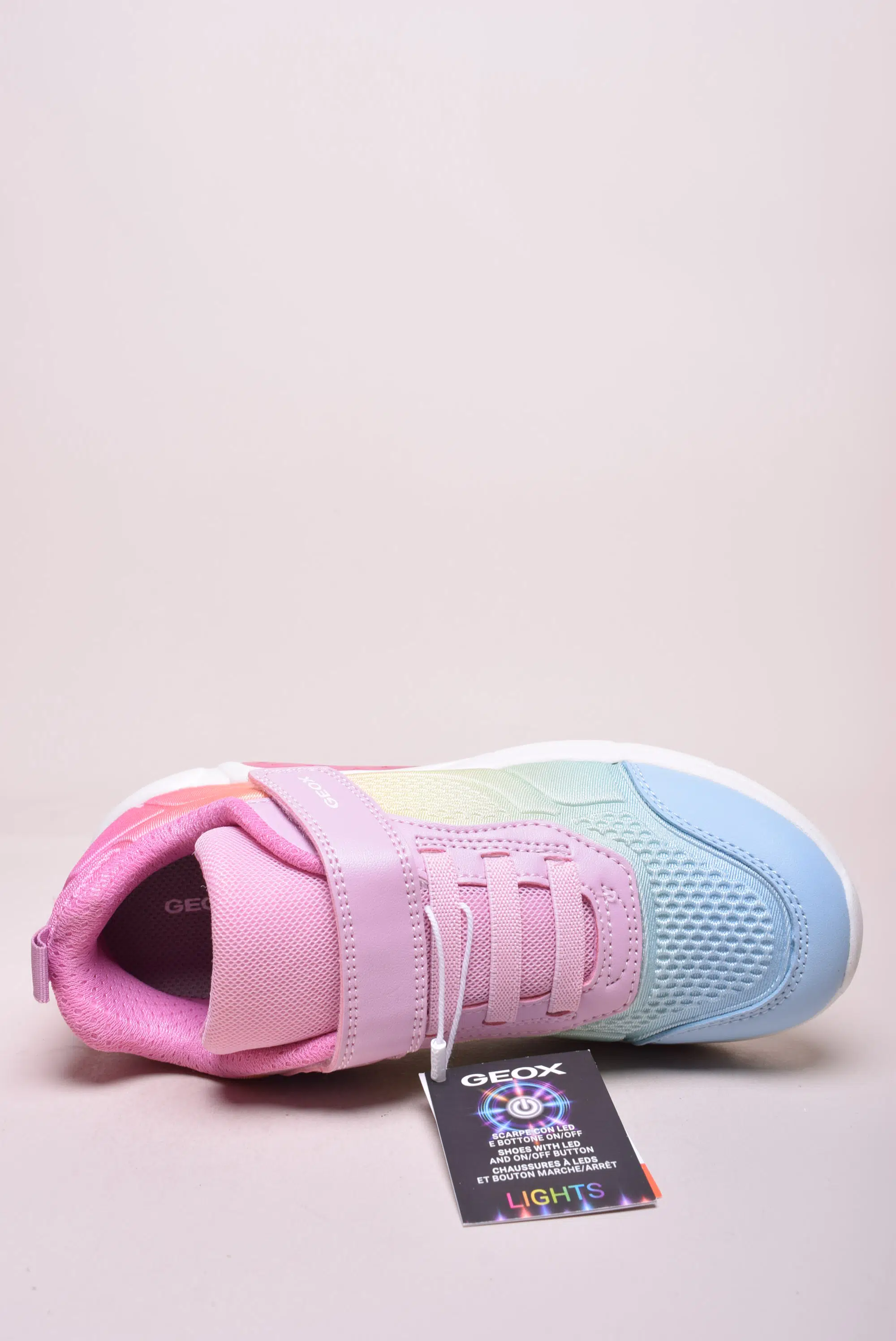 Sneakers copii cu luminite in talpa [3]
