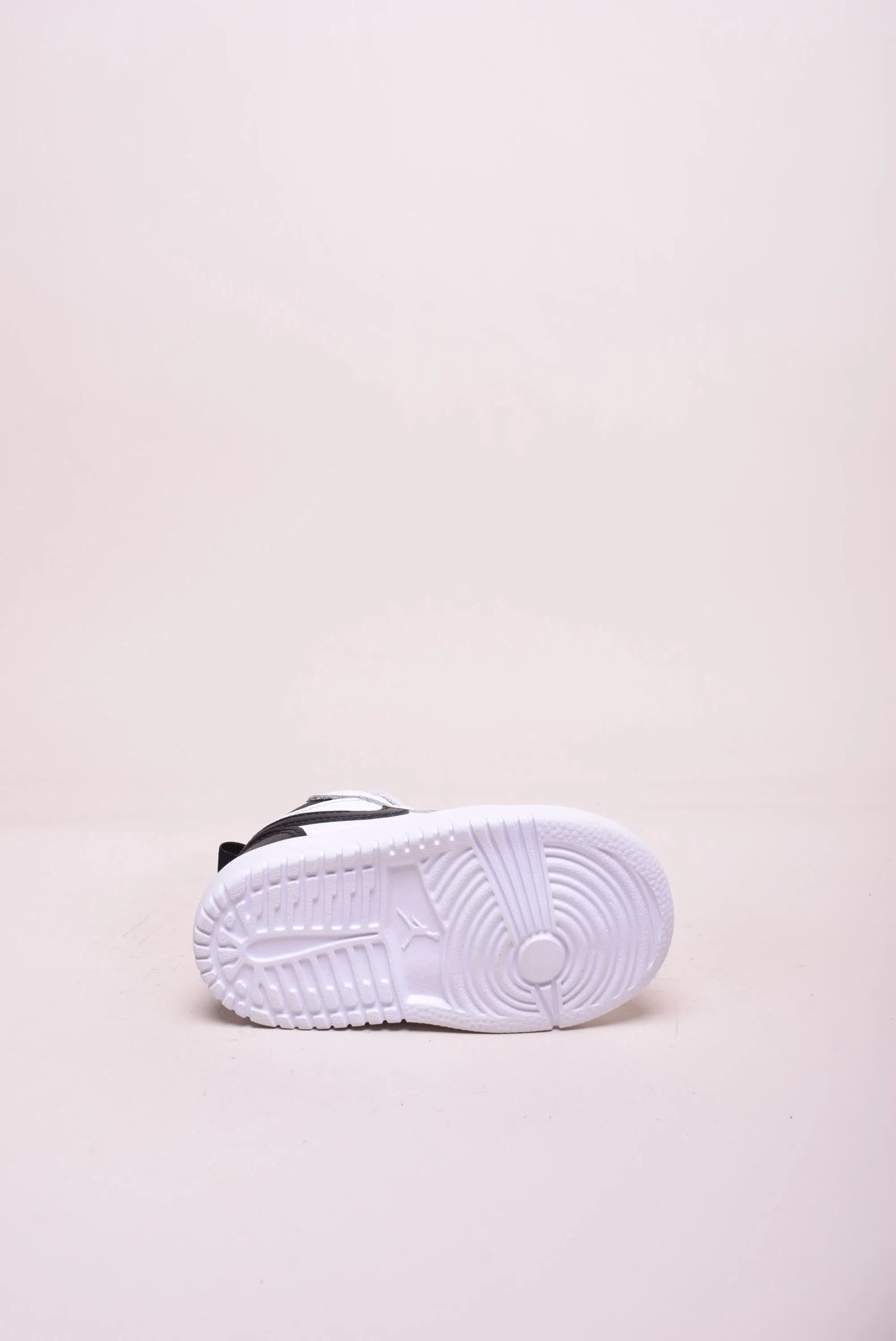 Sneakers copii Jordan 1 Low ALT [1]