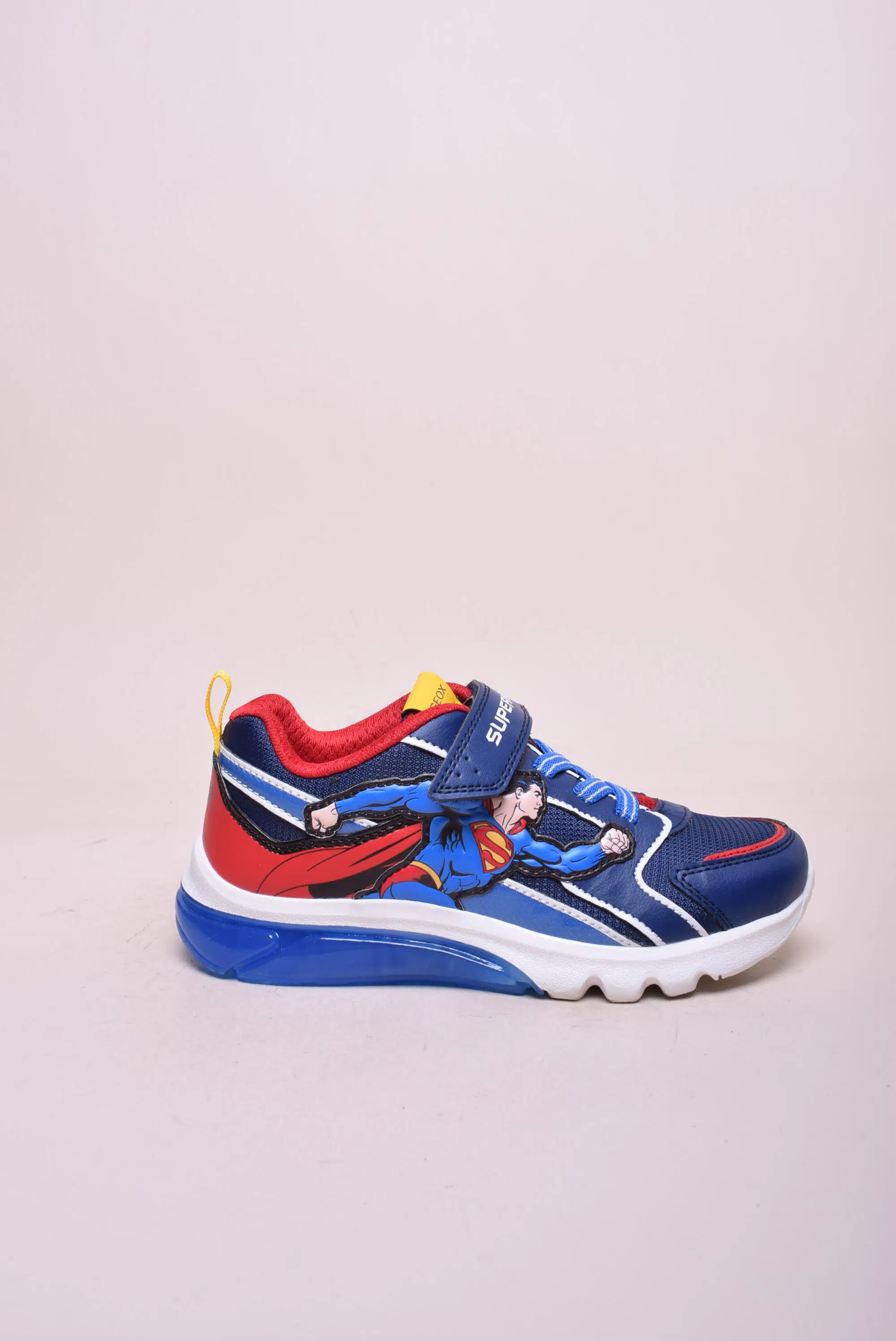 Sneakers copii Superman, cu luminite in talpa