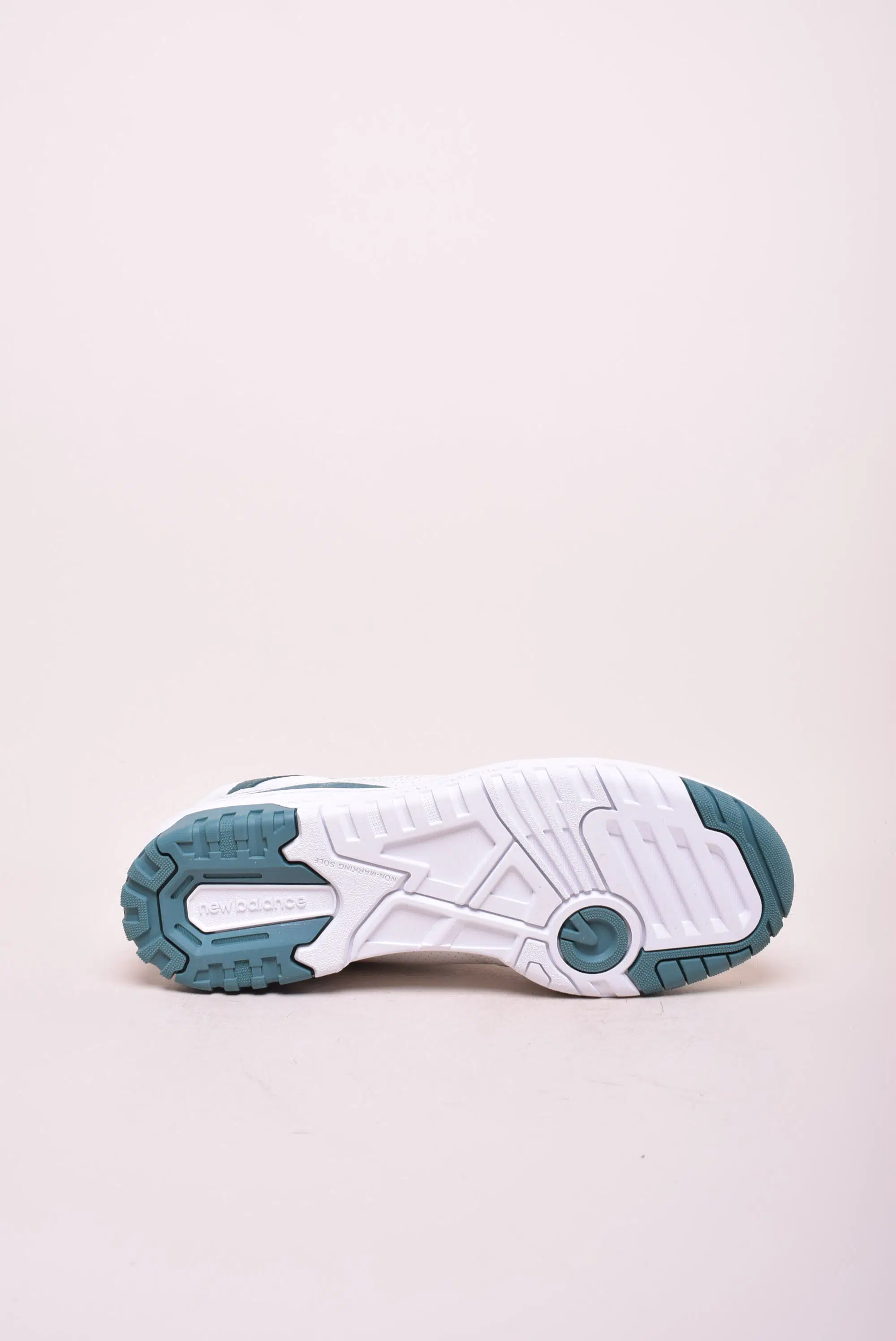 Sneakers dama 550 [1]