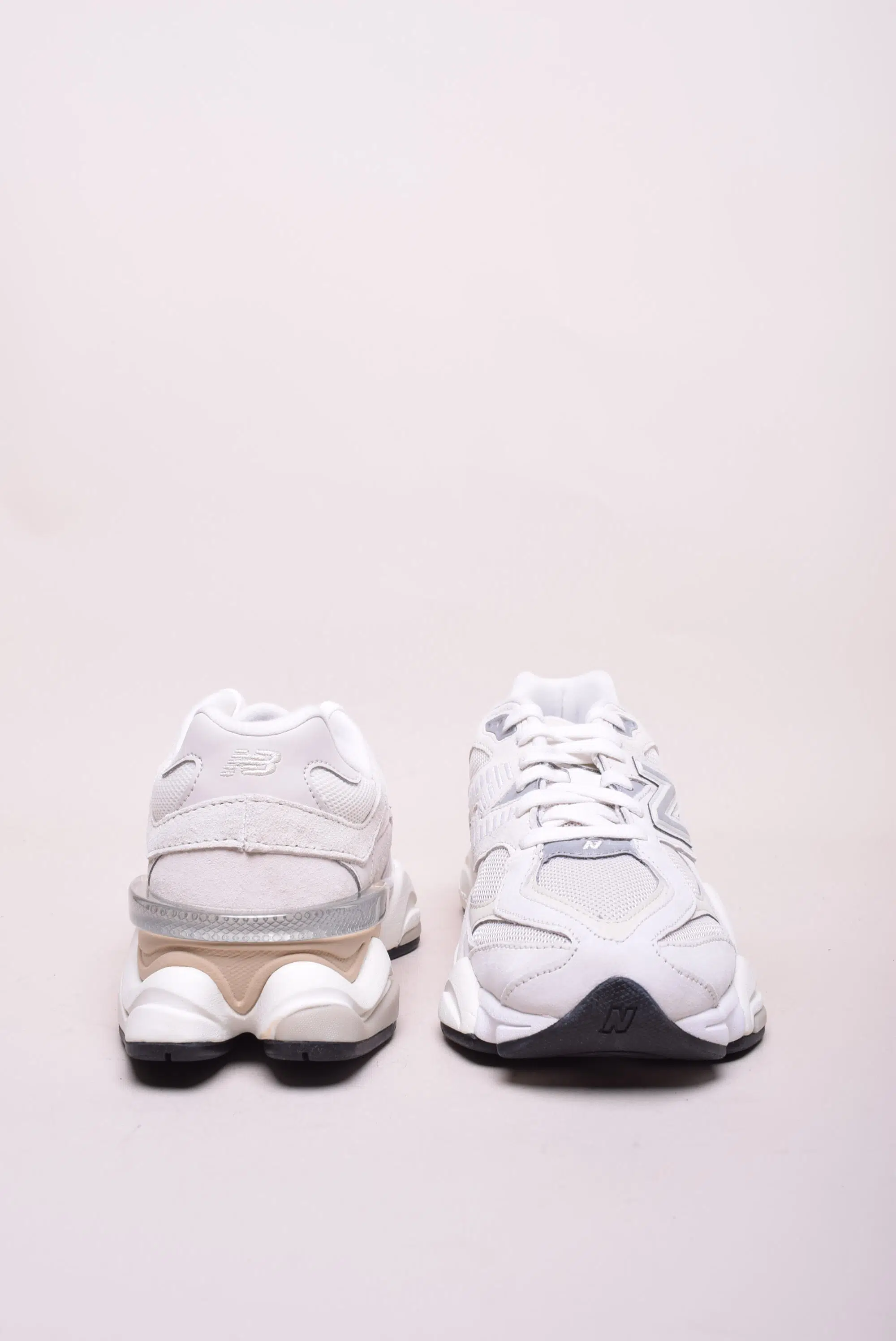 Sneakers dama 9060 [2]