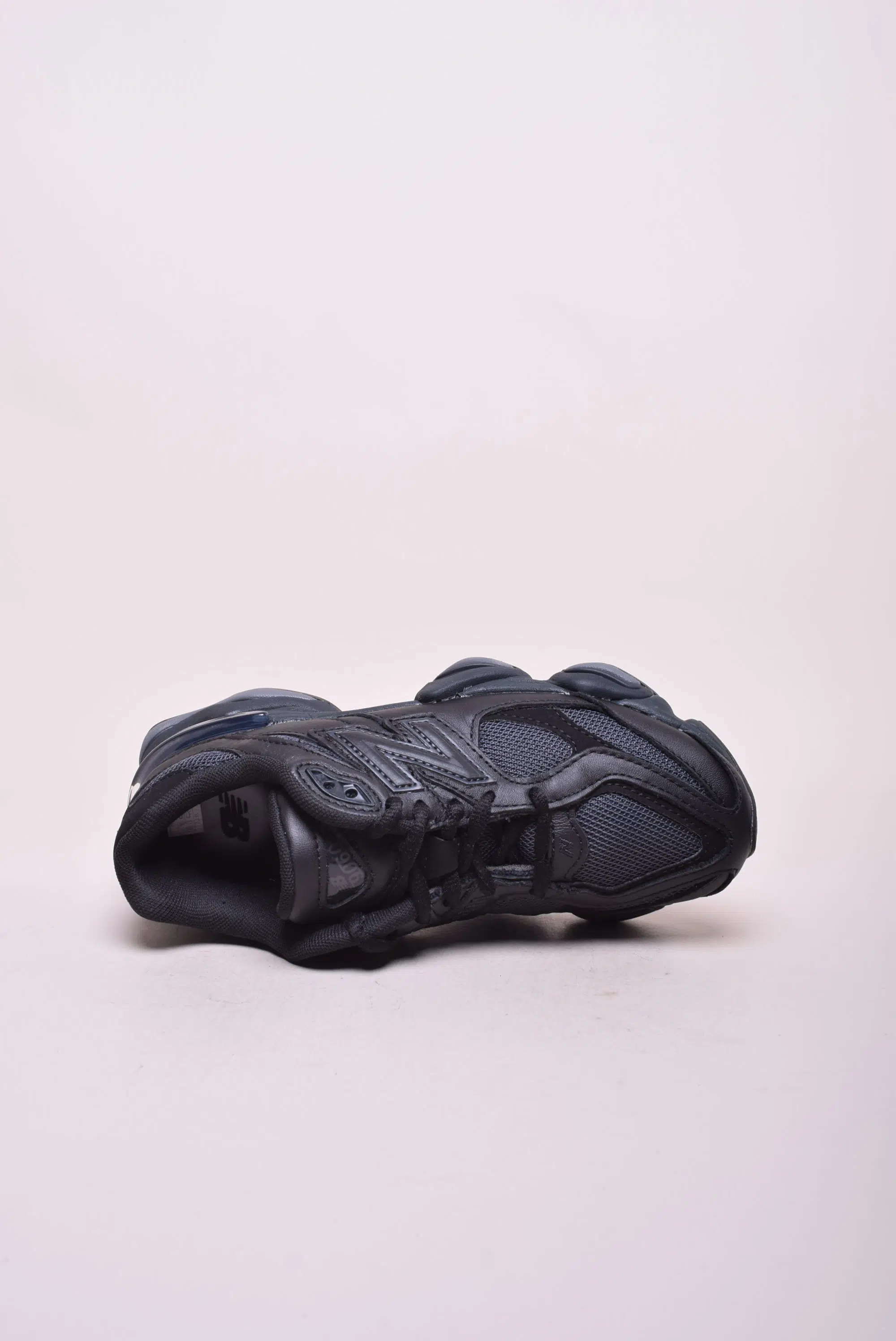 Sneakers dama 9060 [3]