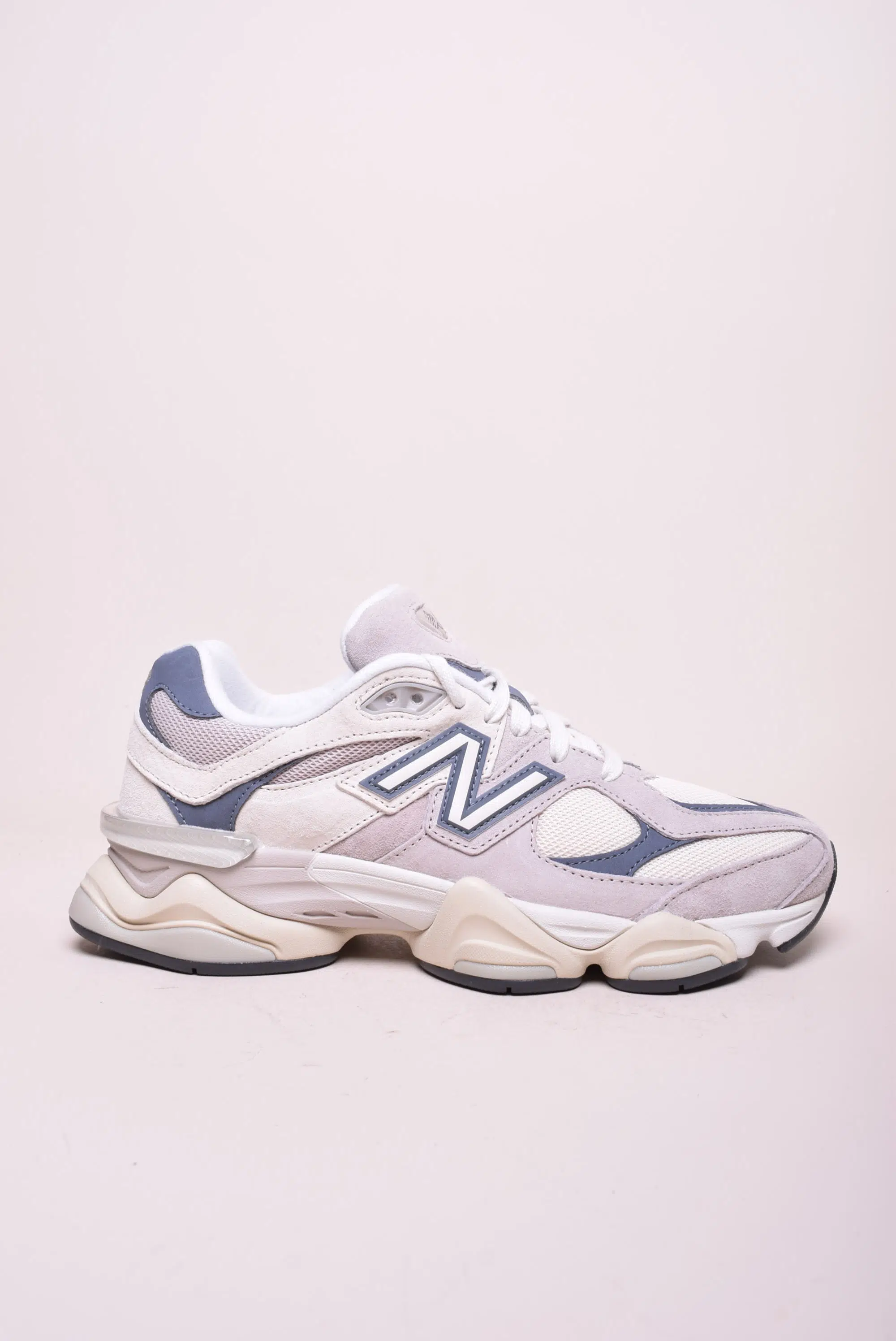 Sneakers dama 9060 [0]