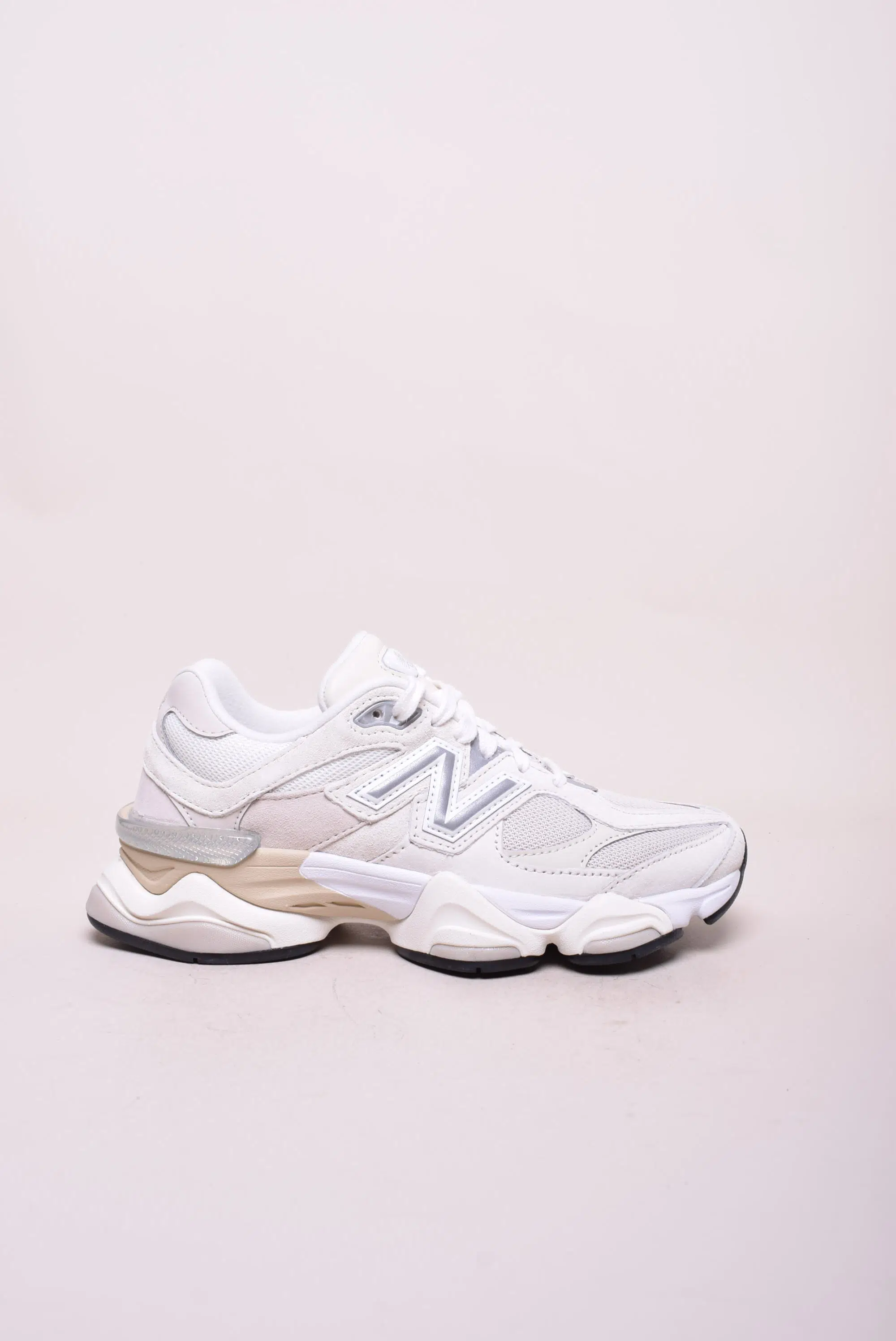 Sneakers dama 9060 [0]